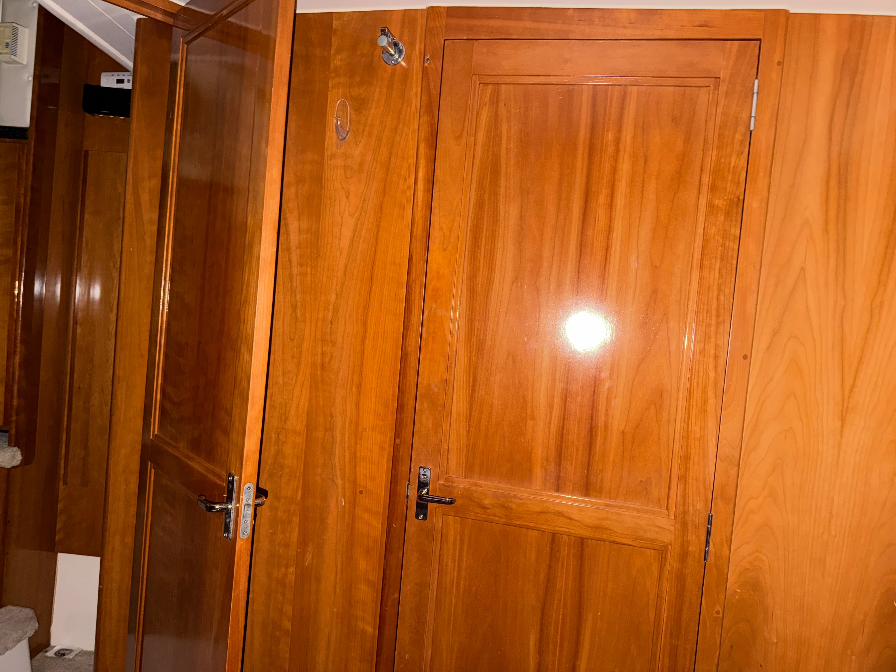 2001 Carver Yachts 356 AFT Image Thumbnail #20