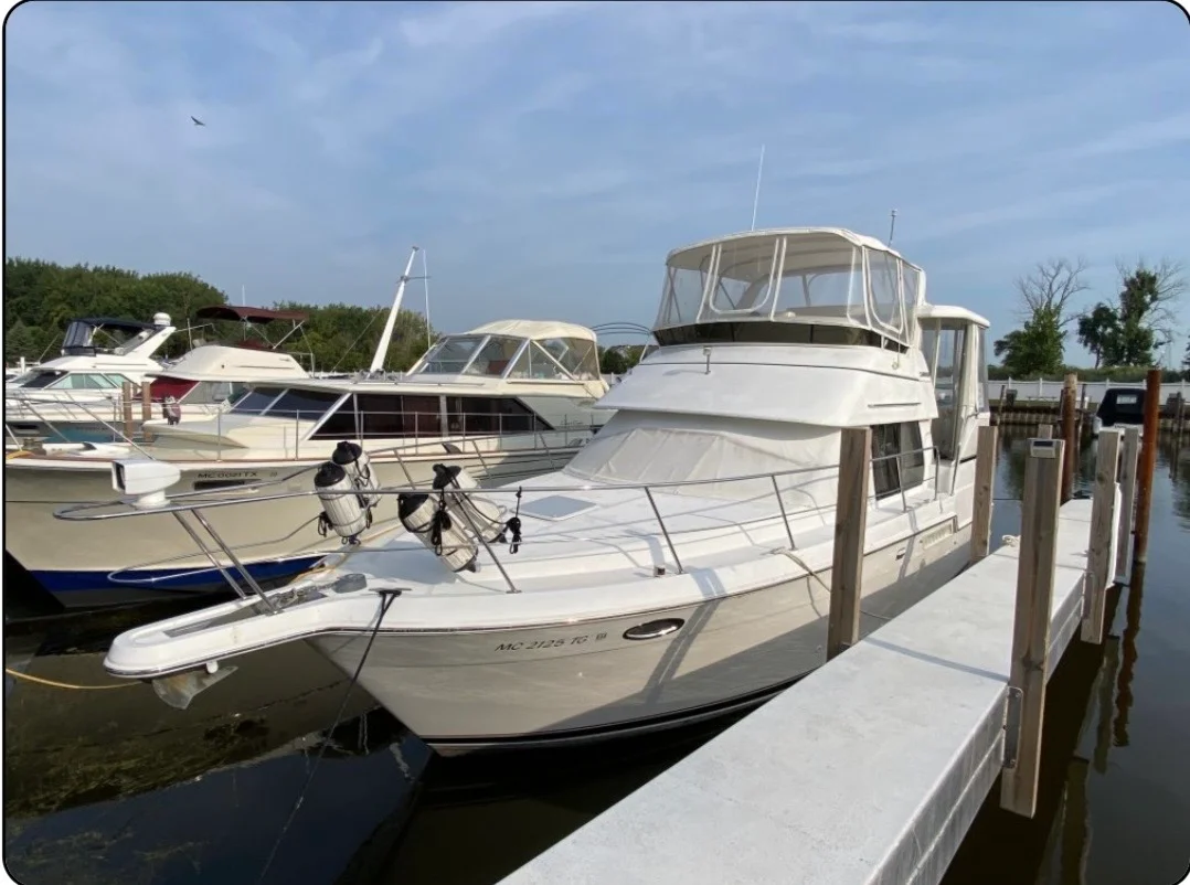 2001 Carver Yachts 356 AFT Image Thumbnail #0