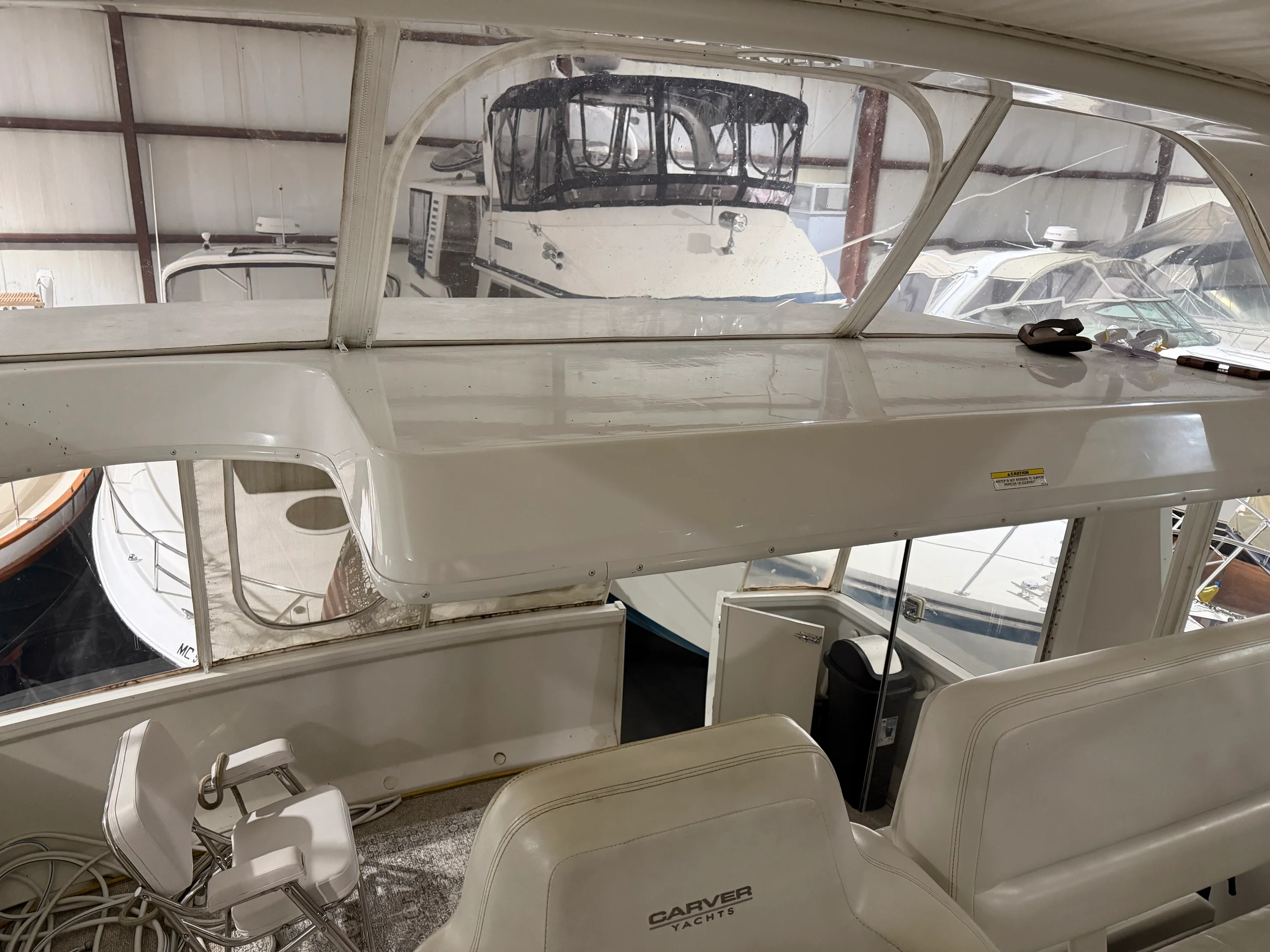 2001 Carver Yachts 356 AFT Image Thumbnail #16