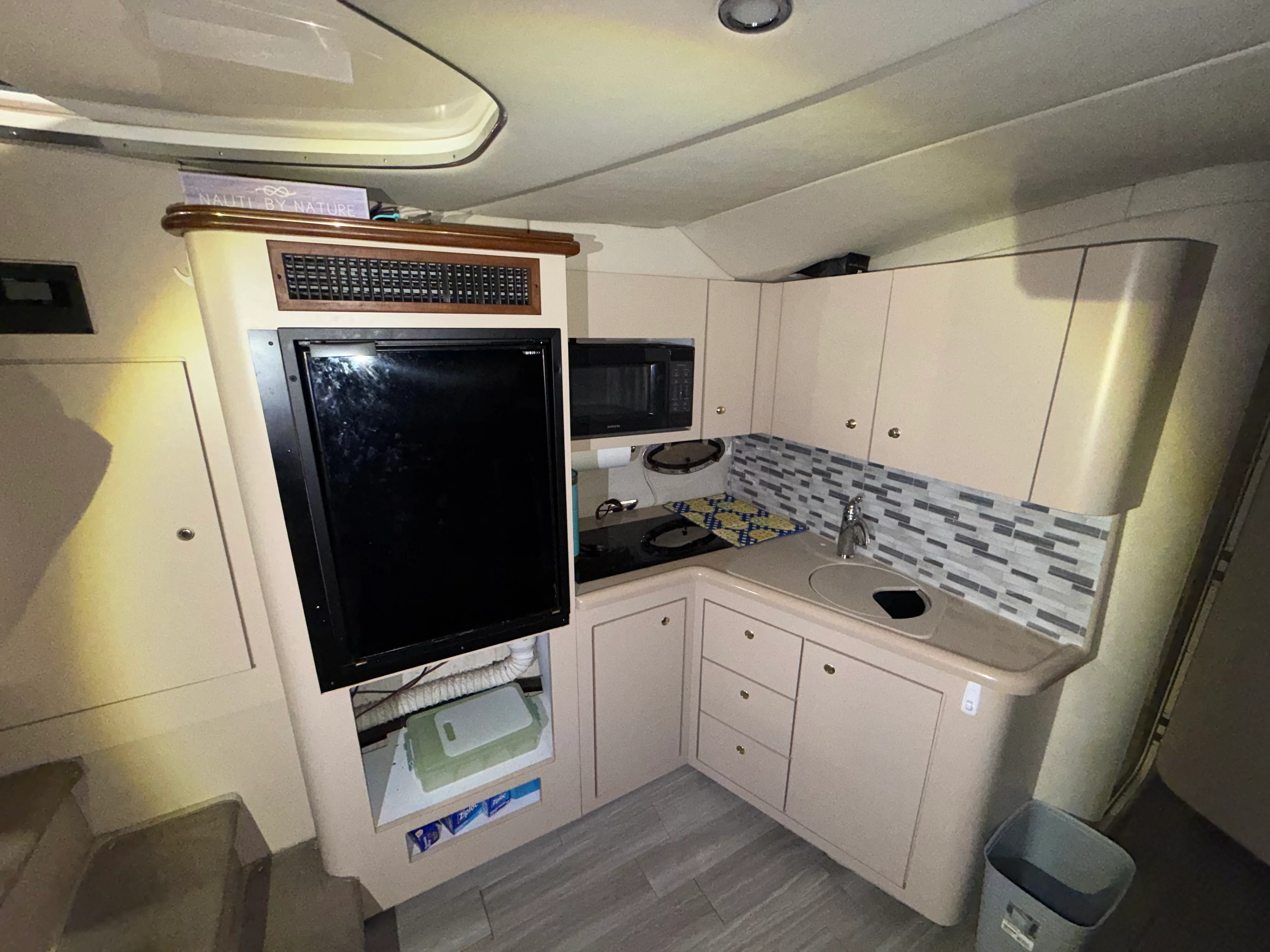 1999 Cruisers Yachts 3575 ESPRIT Image Thumbnail #30