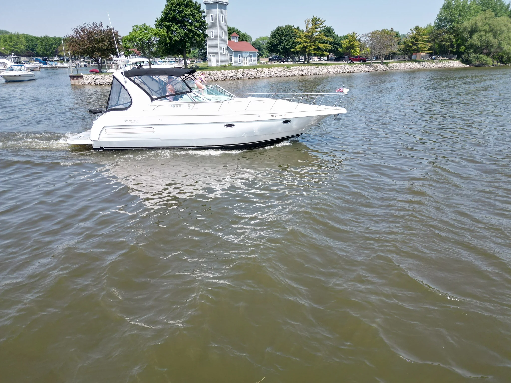 1999 Cruisers Yachts 3575 ESPRIT Image Thumbnail #2