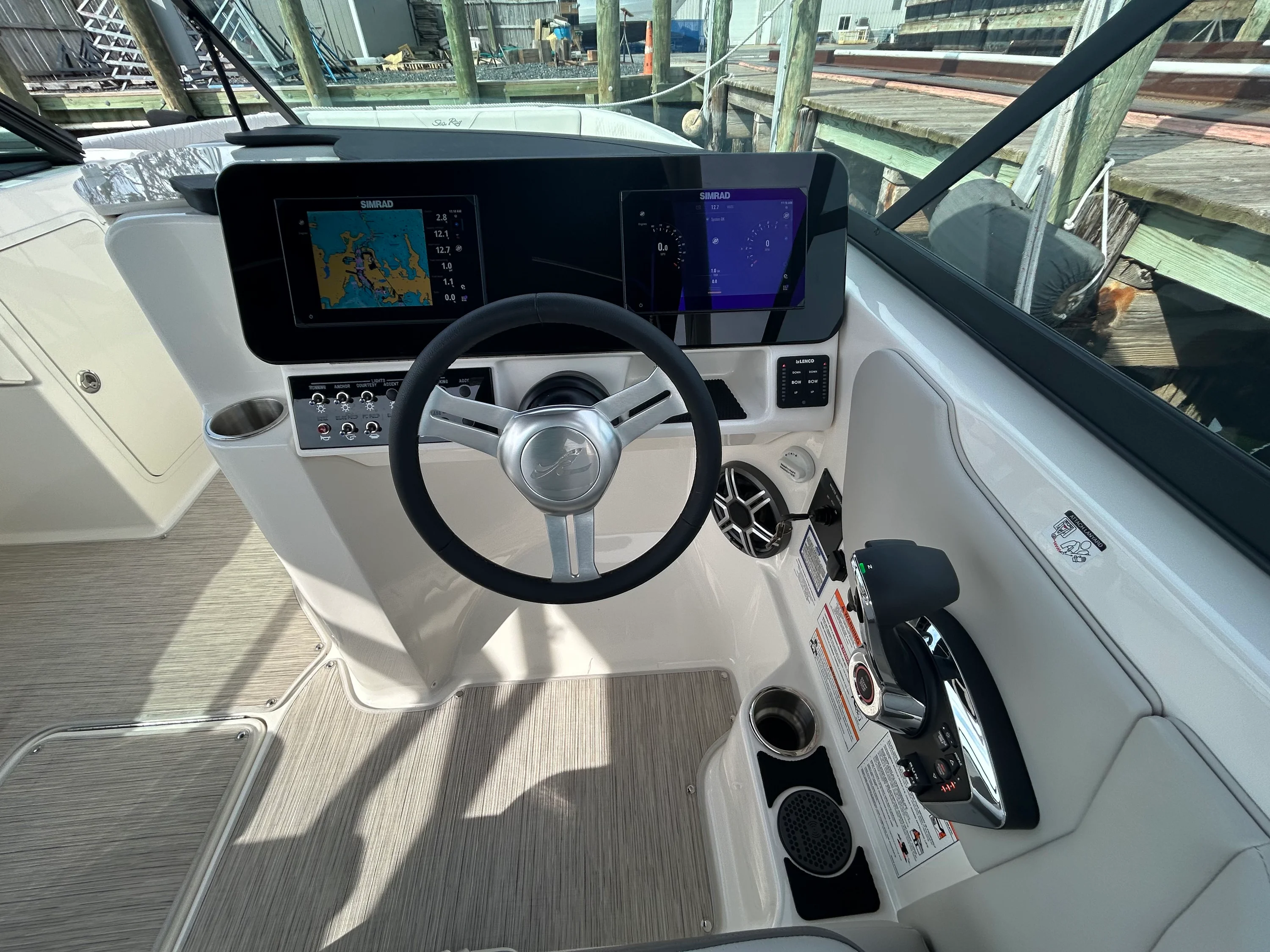 2026 Sea Ray SDX 270 Outboard Image Thumbnail #19