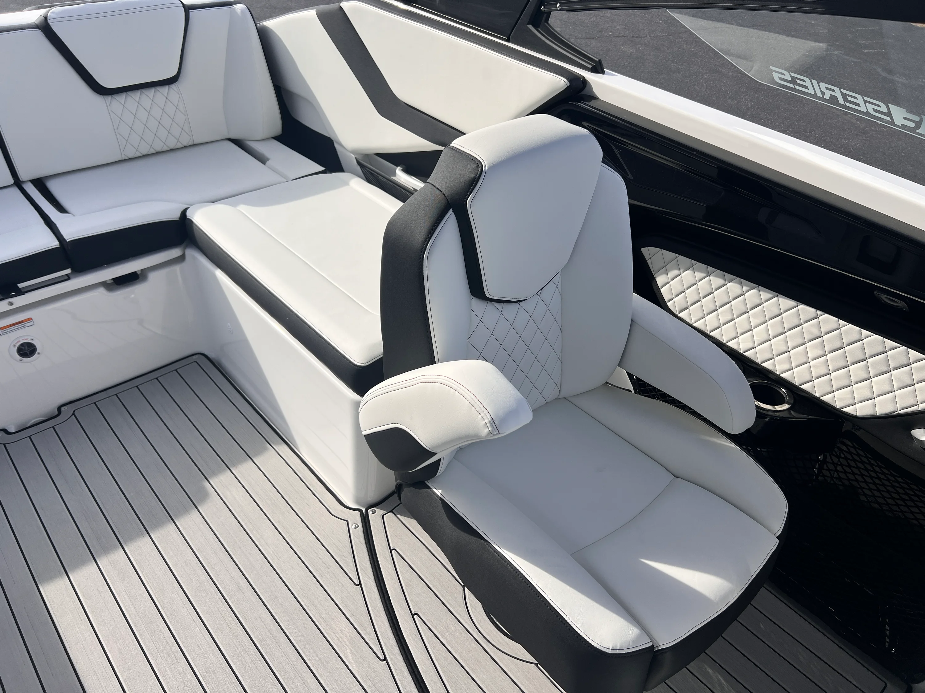 2026 Yamaha 252SE Image Thumbnail #11