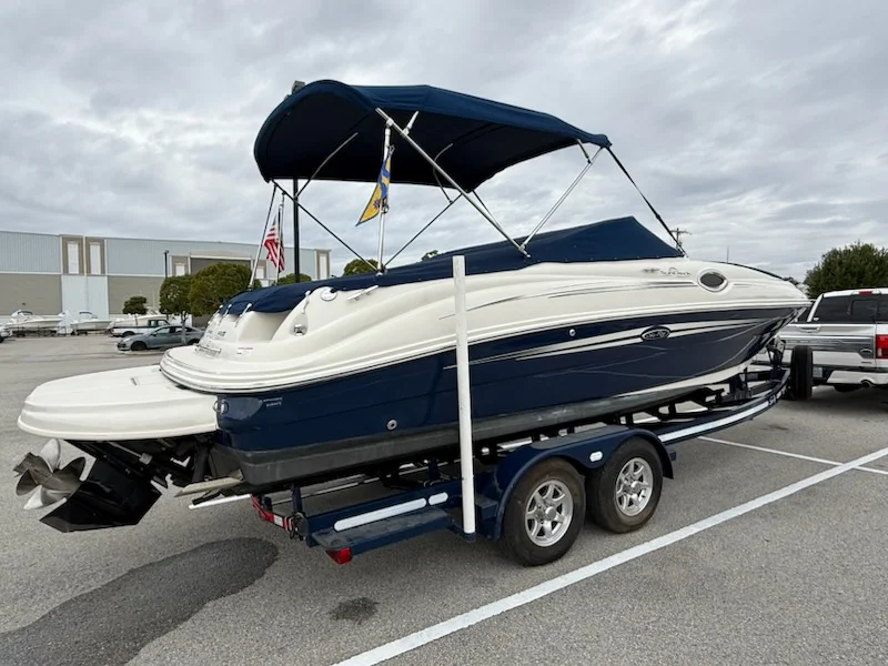 2008 Sea Ray 240 SUNDECK Image Thumbnail #1