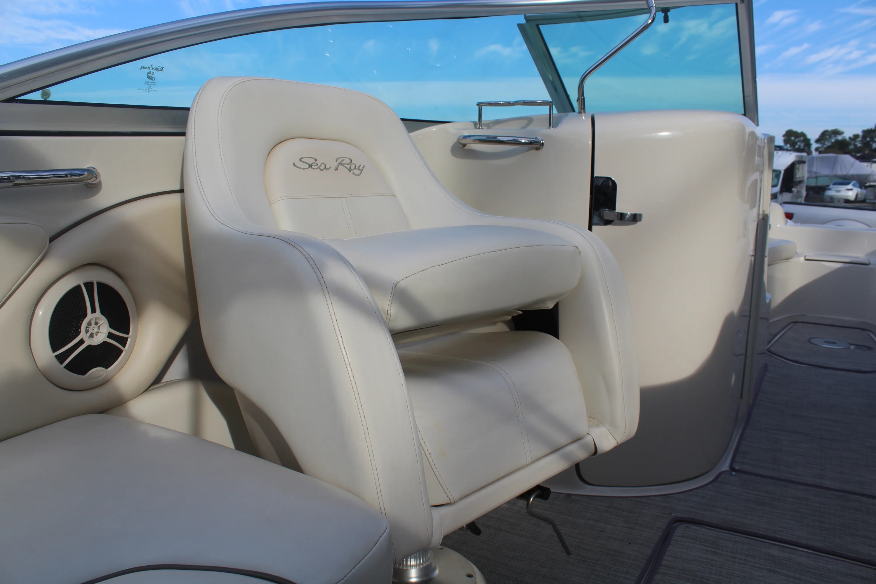 2008 Sea Ray 240 SUNDECK Image Thumbnail #10