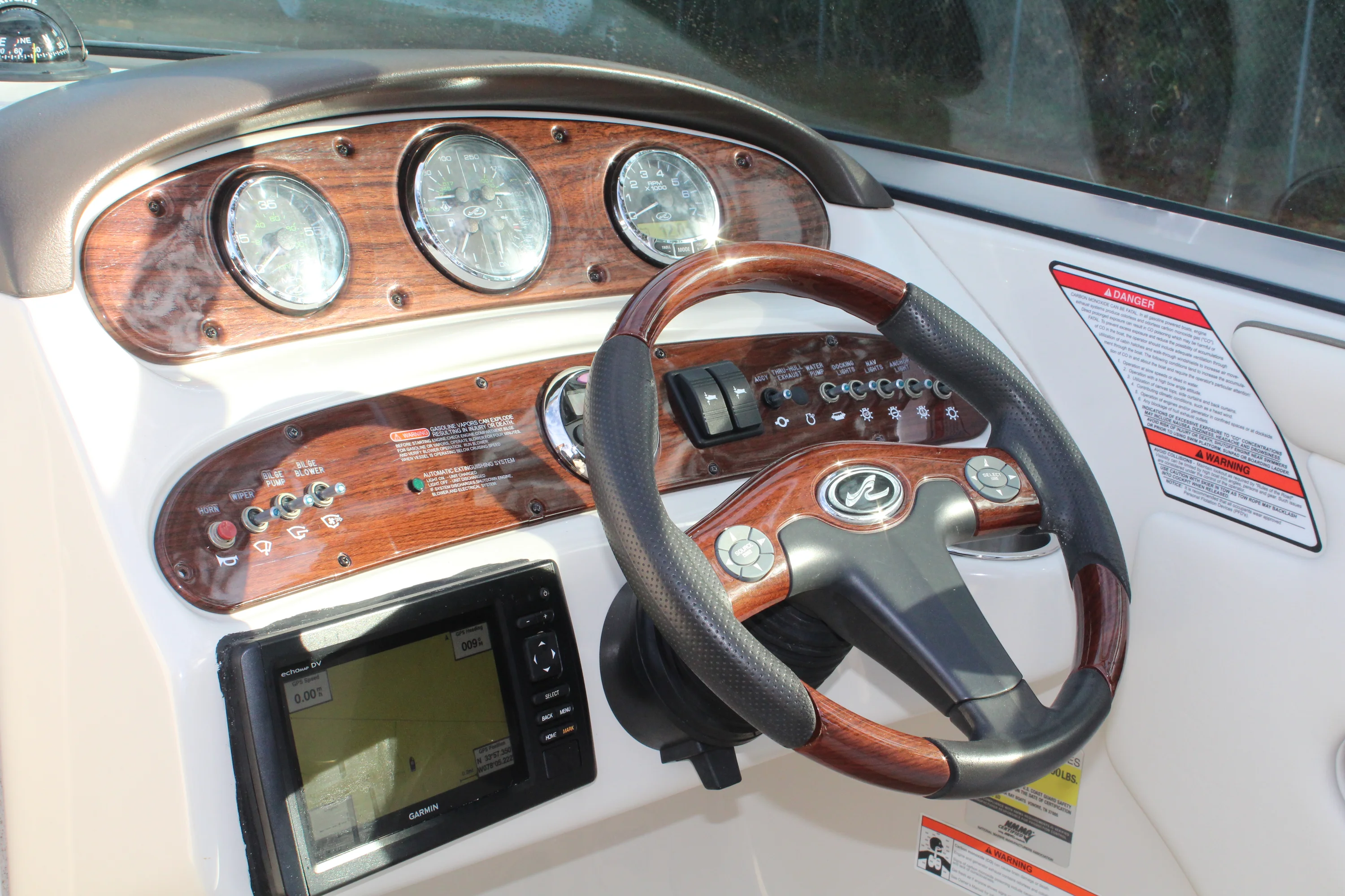 2008 Sea Ray 240 SUNDECK Image Thumbnail #16