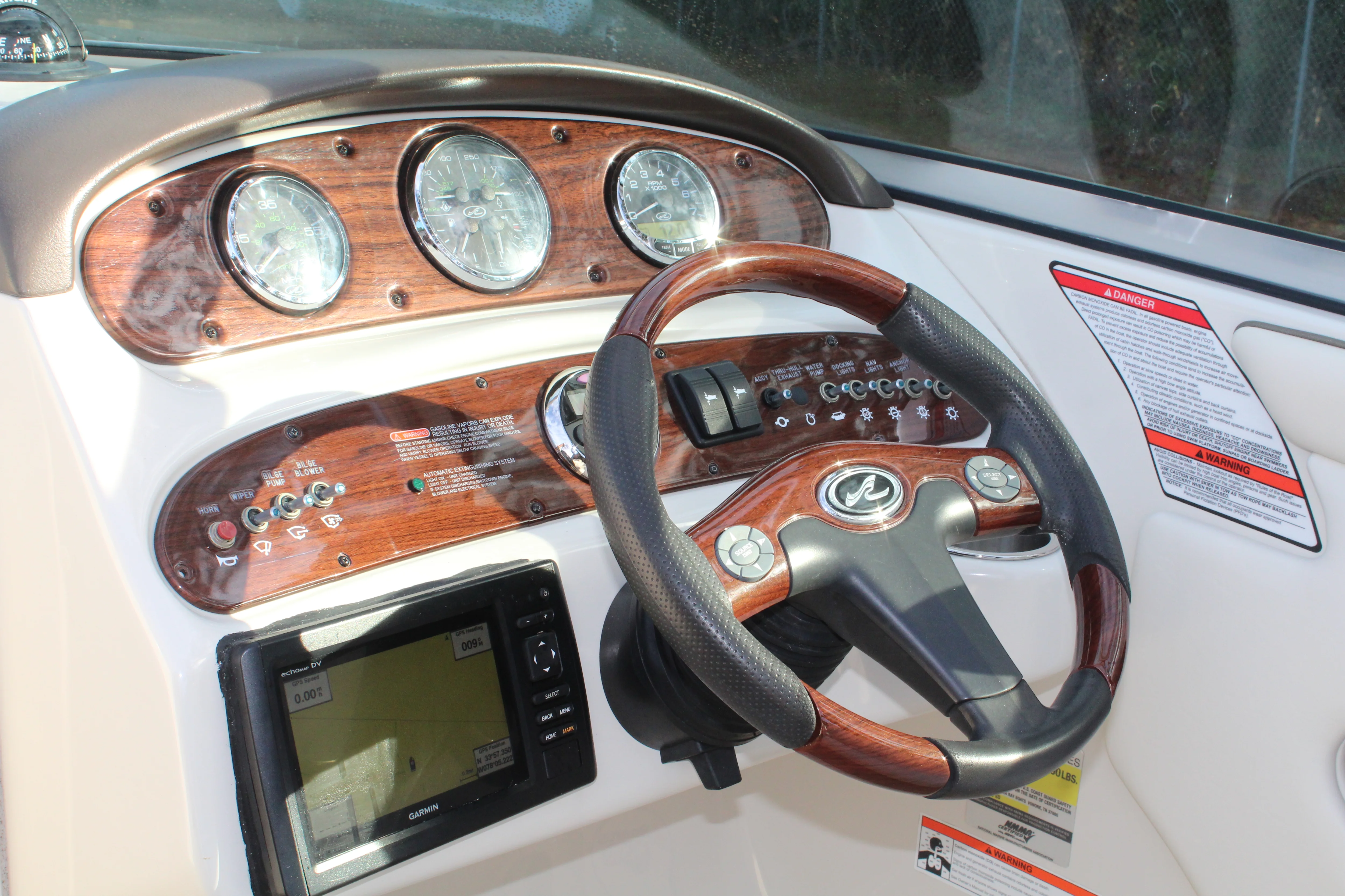 2008 Sea Ray 240 SUNDECK Image Thumbnail #16