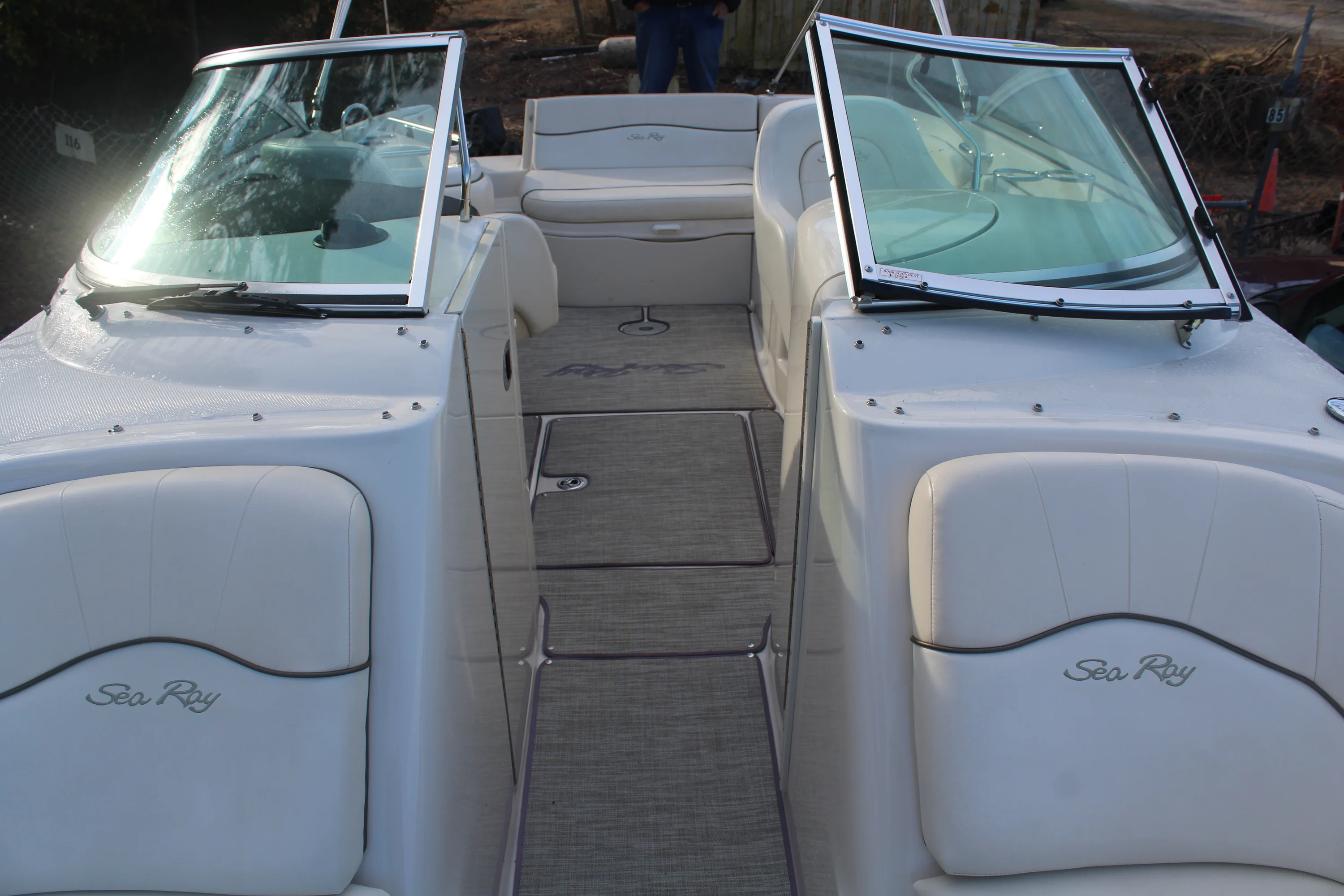 2008 Sea Ray 240 SUNDECK Image Thumbnail #8