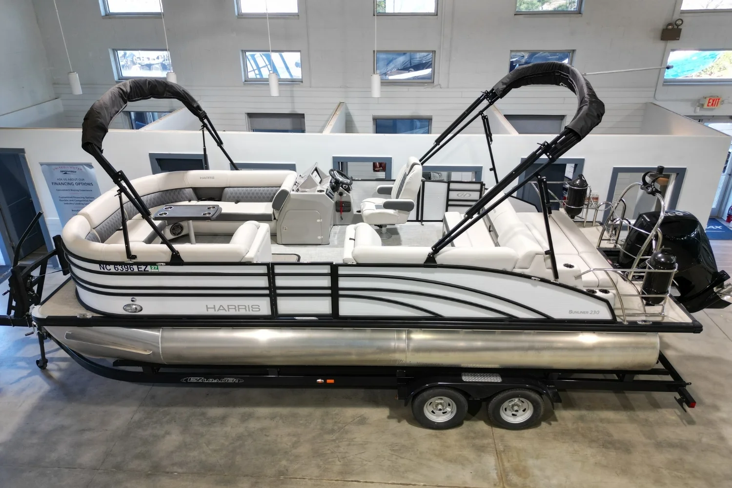 2023 Harris SUNLINER 230 Image Thumbnail #1
