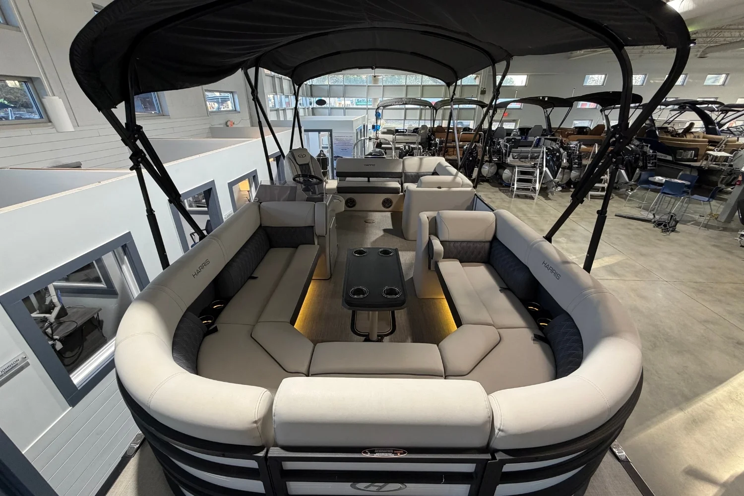 2023 Harris SUNLINER 230 Image Thumbnail #23