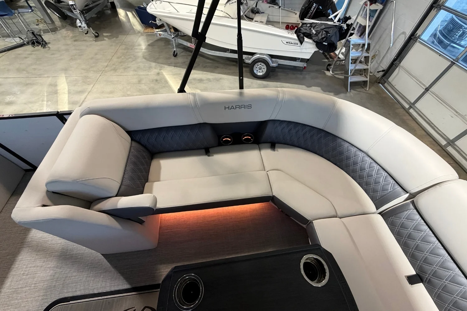 2023 Harris SUNLINER 230 Image Thumbnail #22