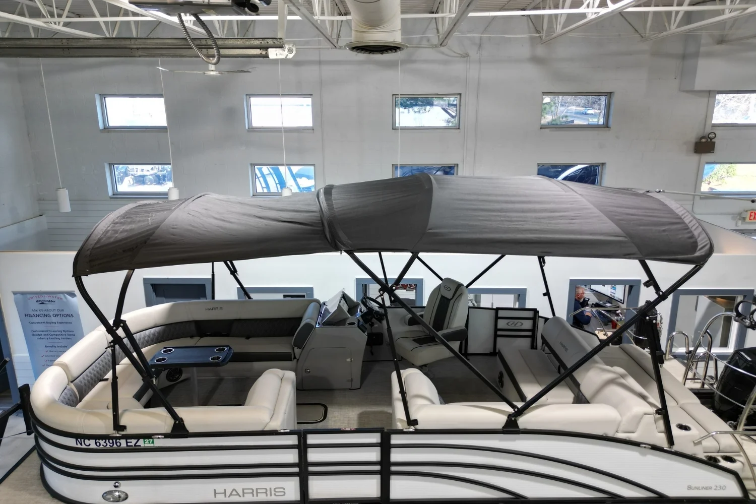2023 Harris SUNLINER 230 Image Thumbnail #4