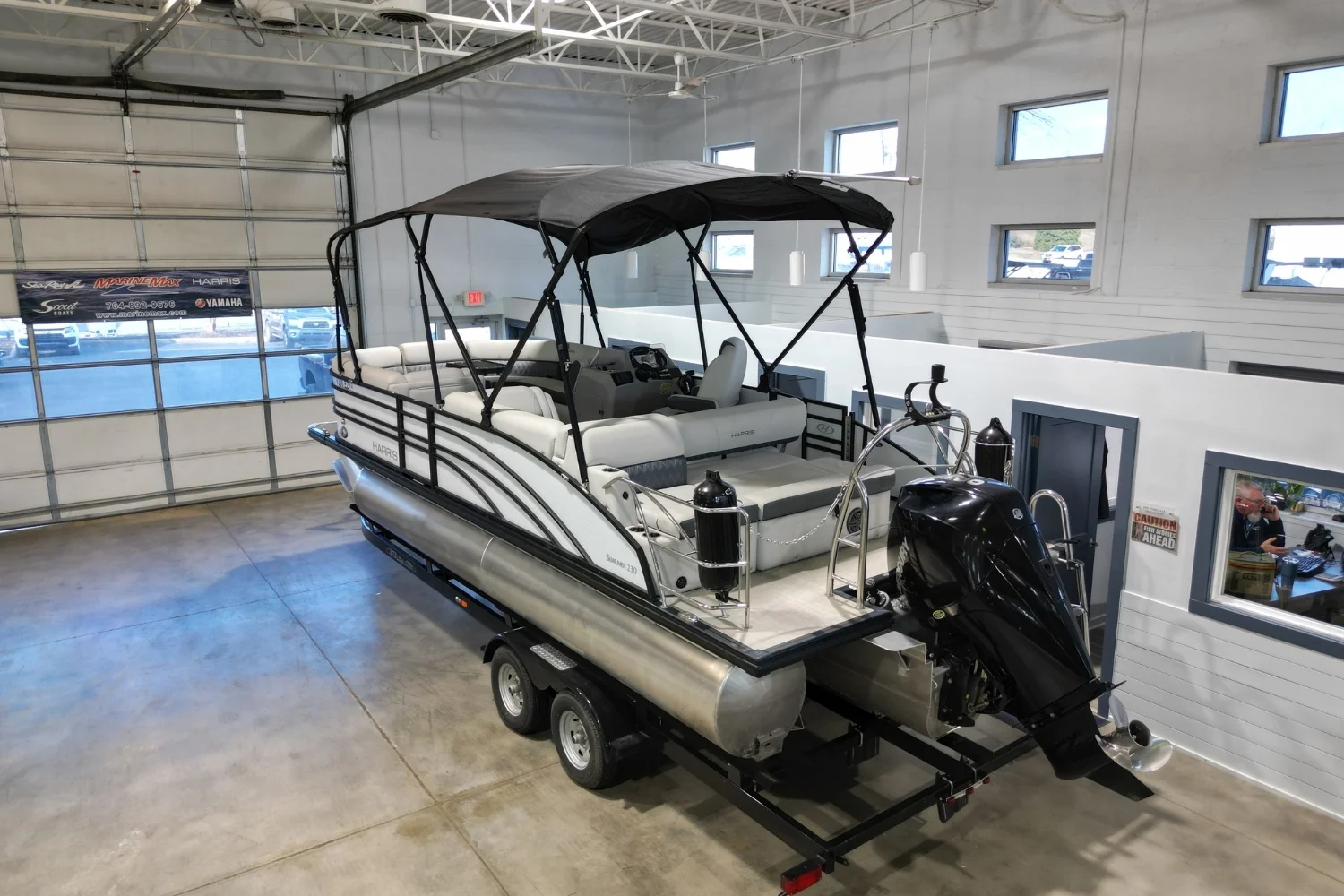 2023 Harris SUNLINER 230 Image Thumbnail #5