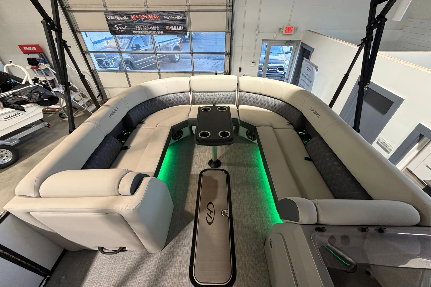 2023 Harris SUNLINER 230 Image Thumbnail #19