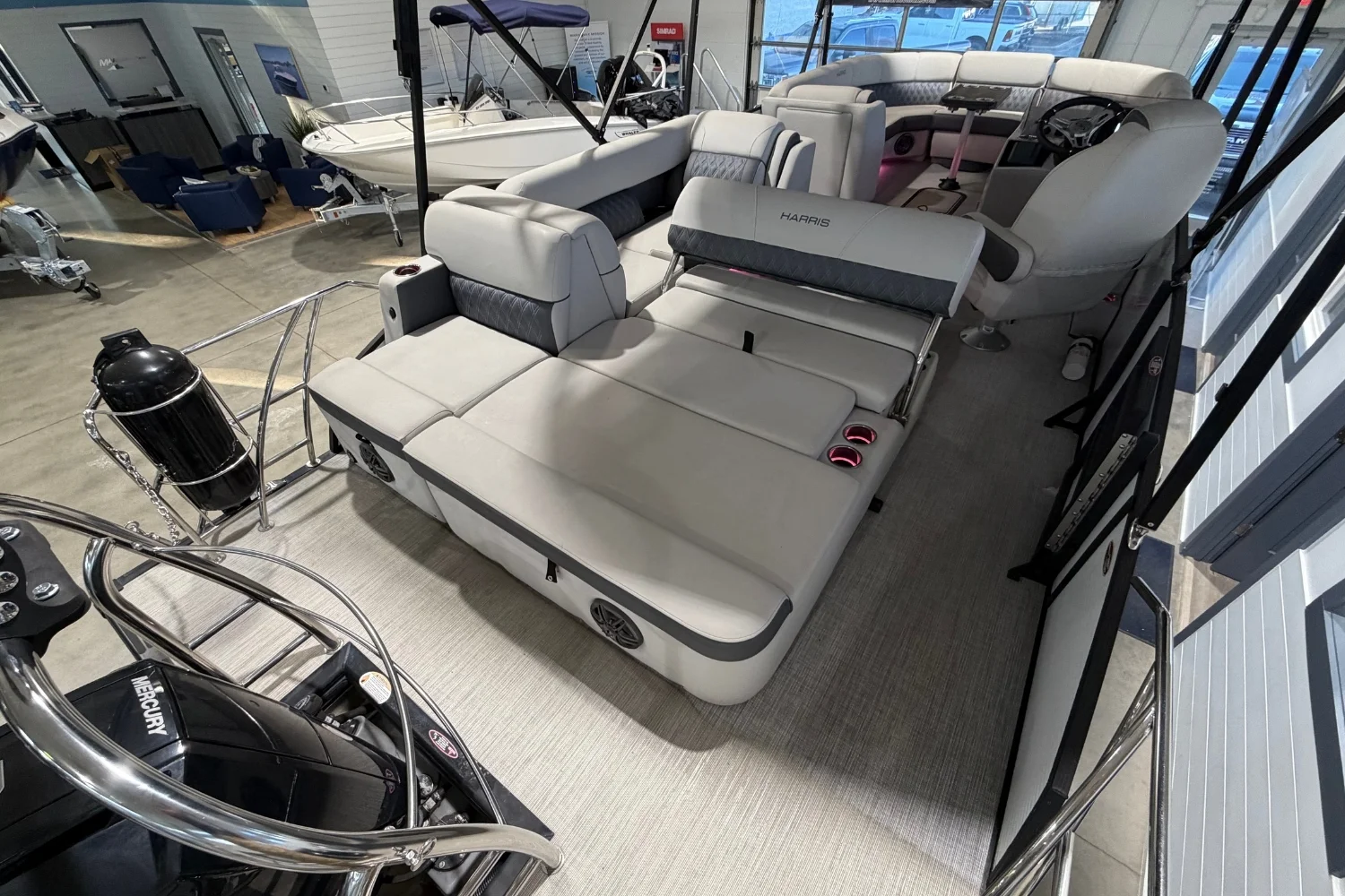 2023 Harris SUNLINER 230 Image Thumbnail #12