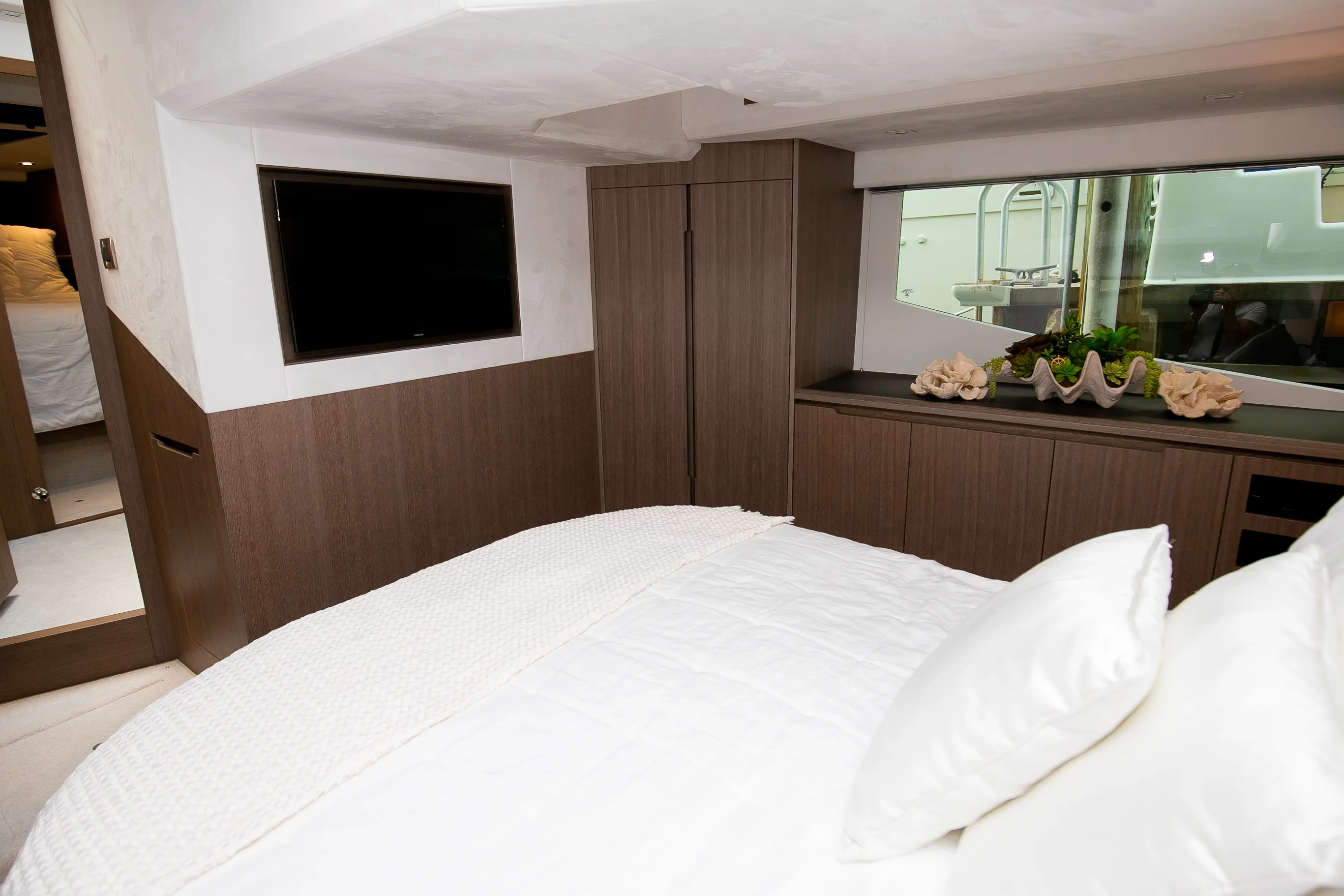 2024 Galeon 470 SKY Image Thumbnail #79