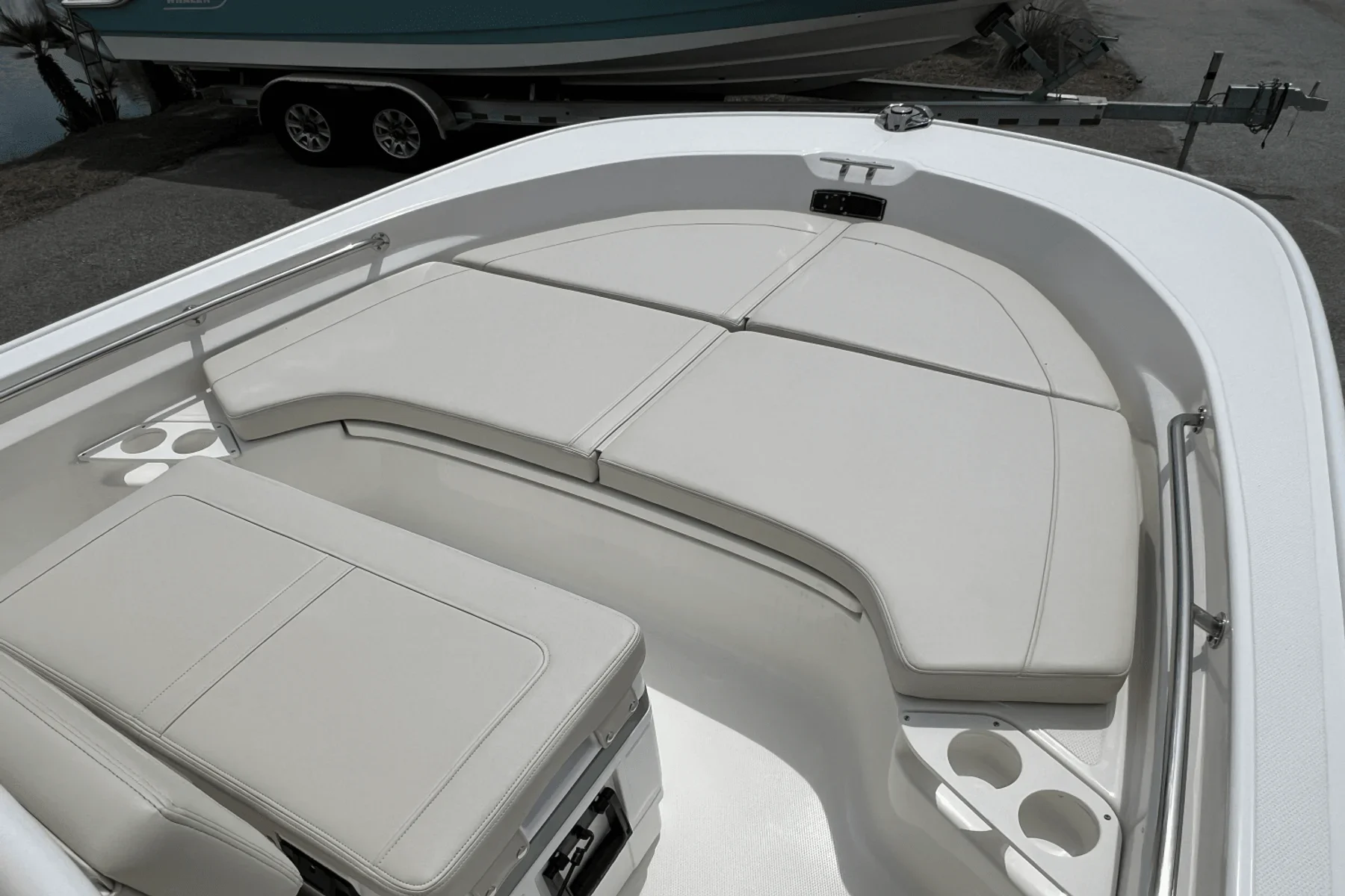 2025 Boston Whaler 190 MONTAUK Image Thumbnail #10