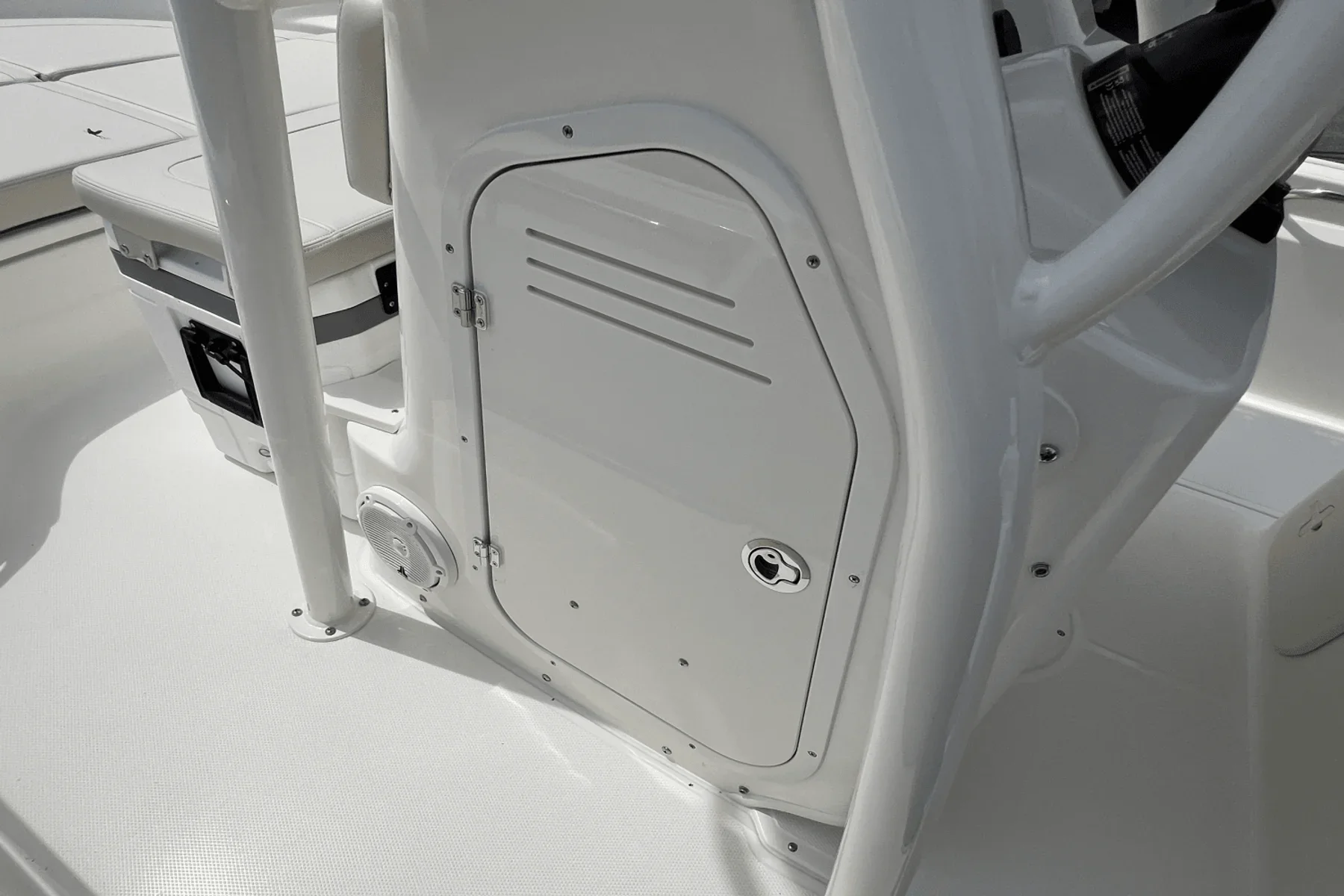 2025 Boston Whaler 190 MONTAUK Image Thumbnail #9