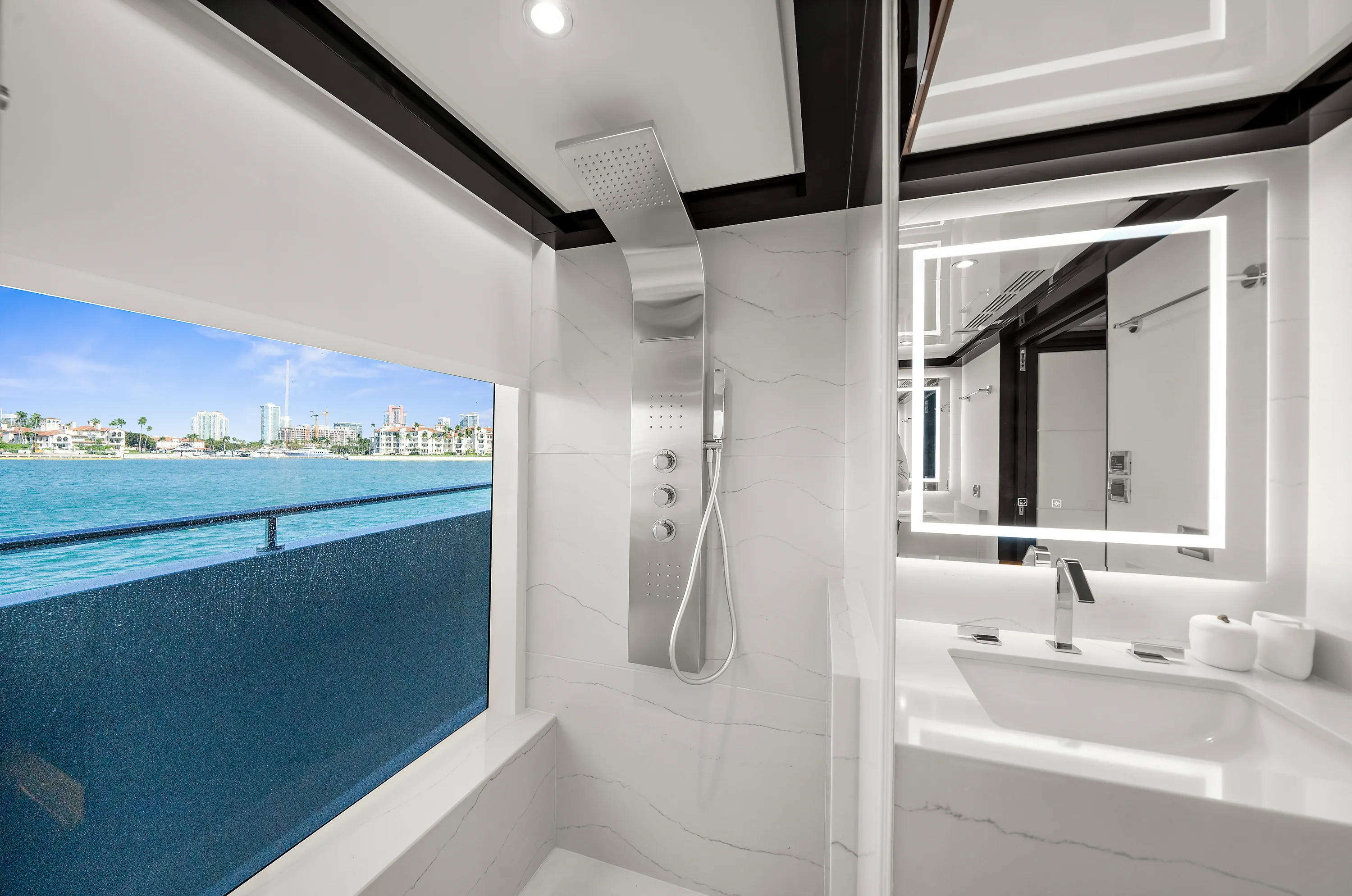 2024 Ocean Alexander 32 L Image Thumbnail #57