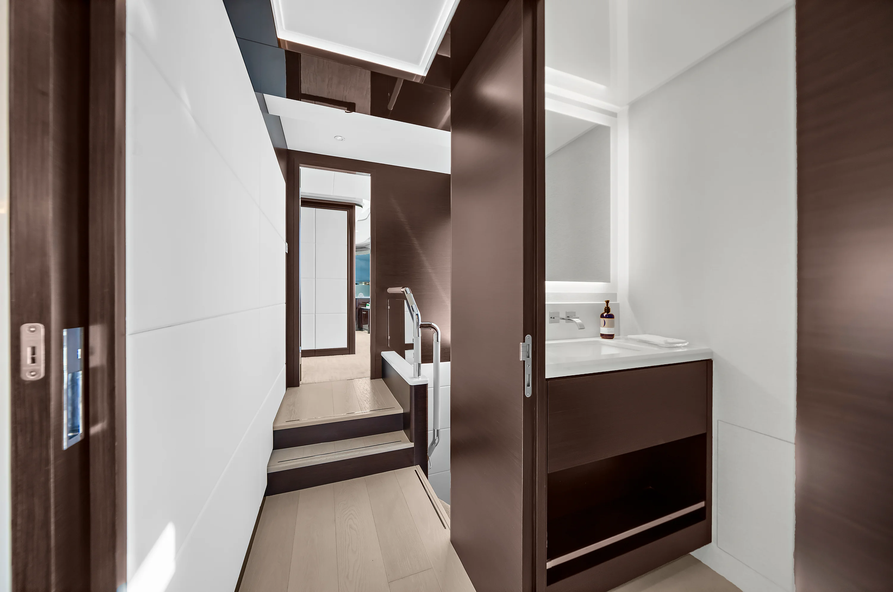 2024 Ocean Alexander 32 L Image Thumbnail #45