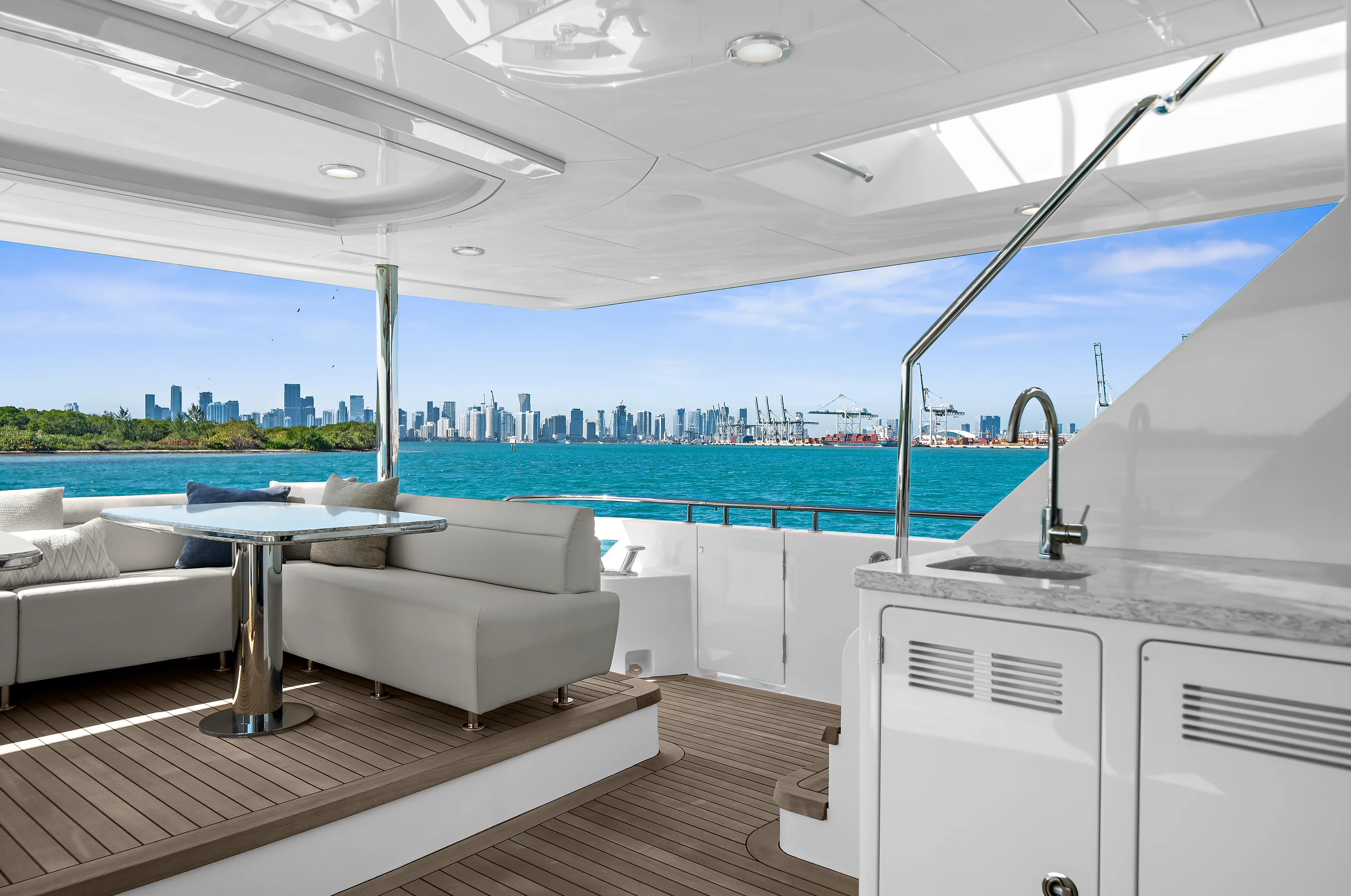 2024 Ocean Alexander 32 L Image Thumbnail #21