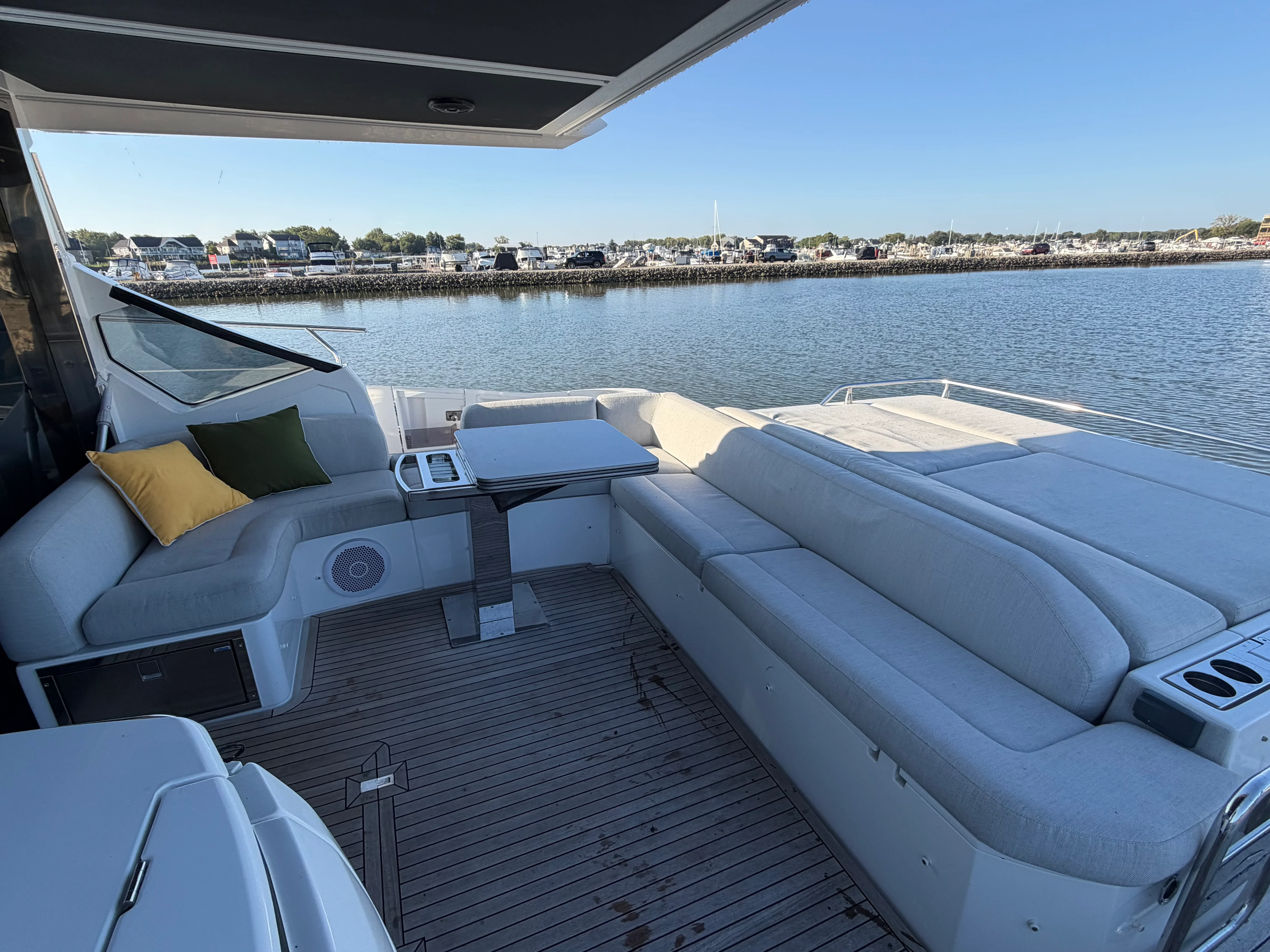 2019 Azimut S6 Image Thumbnail #10