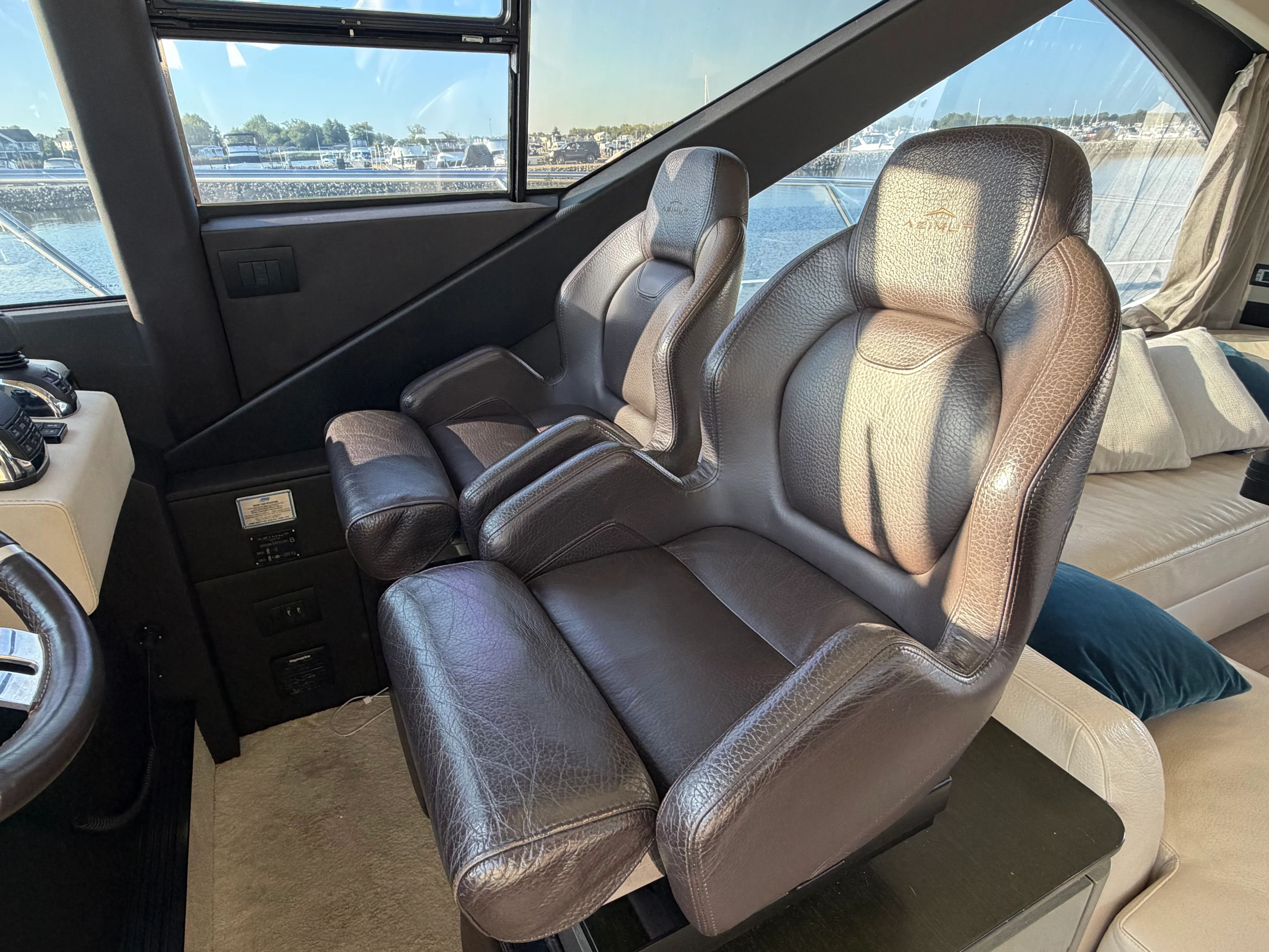 2019 Azimut S6 Image Thumbnail #23