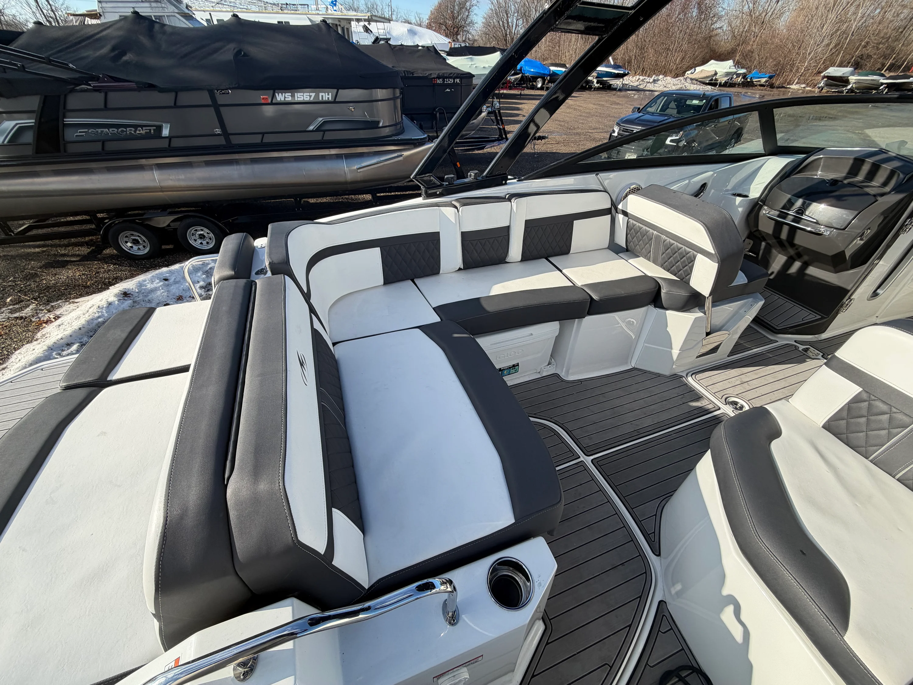 2023 Monterey M6 Image Thumbnail #15