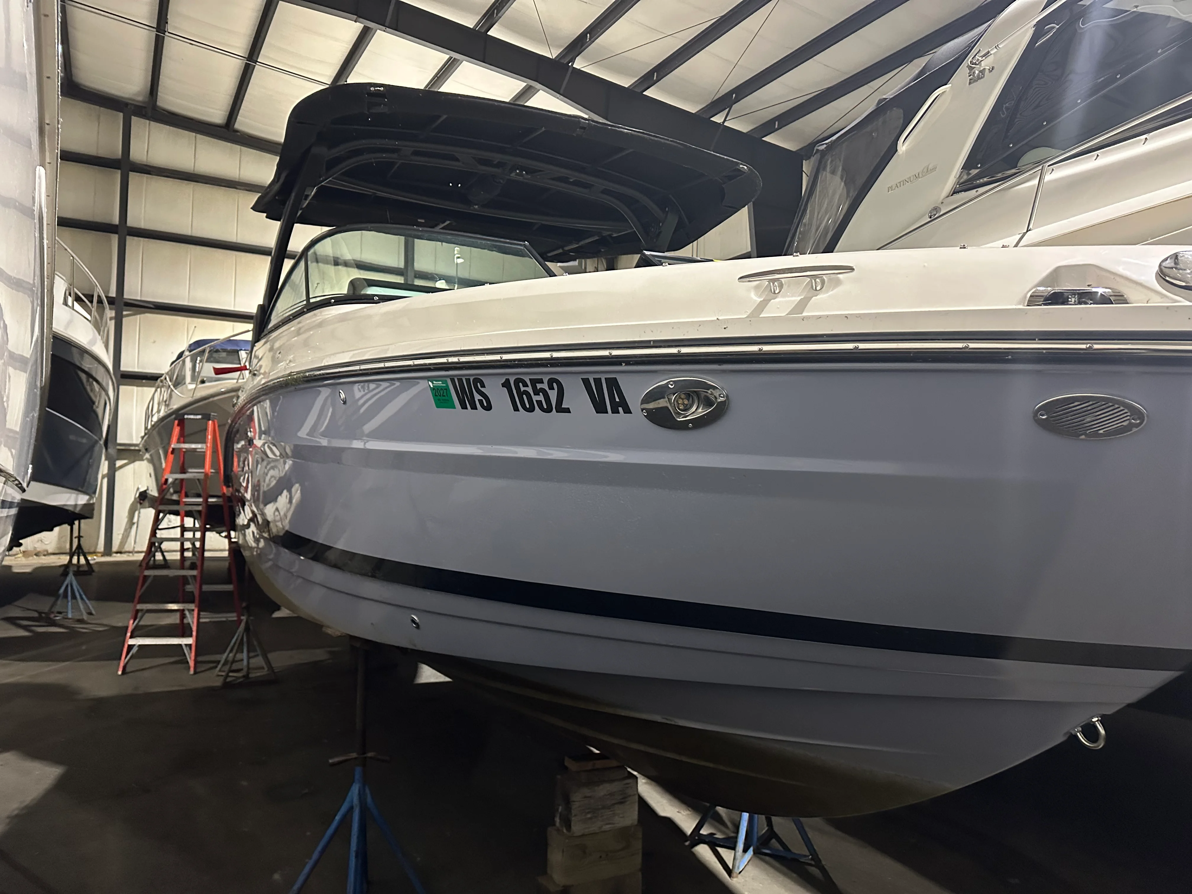 2025 Sea Ray SLX 280 Image Thumbnail #0