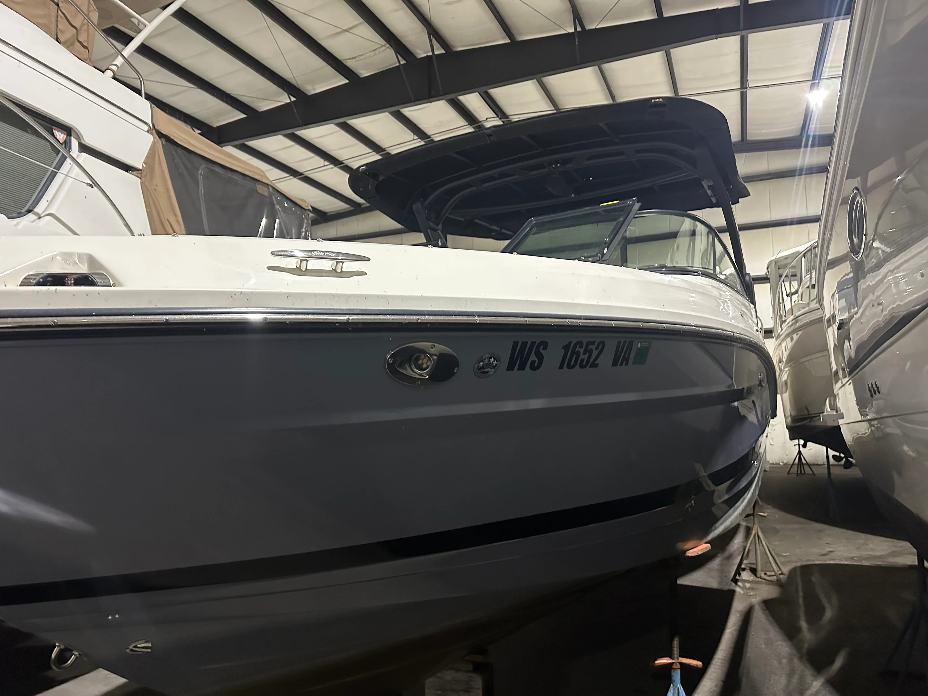 2025 Sea Ray SLX 280 Image Thumbnail #2