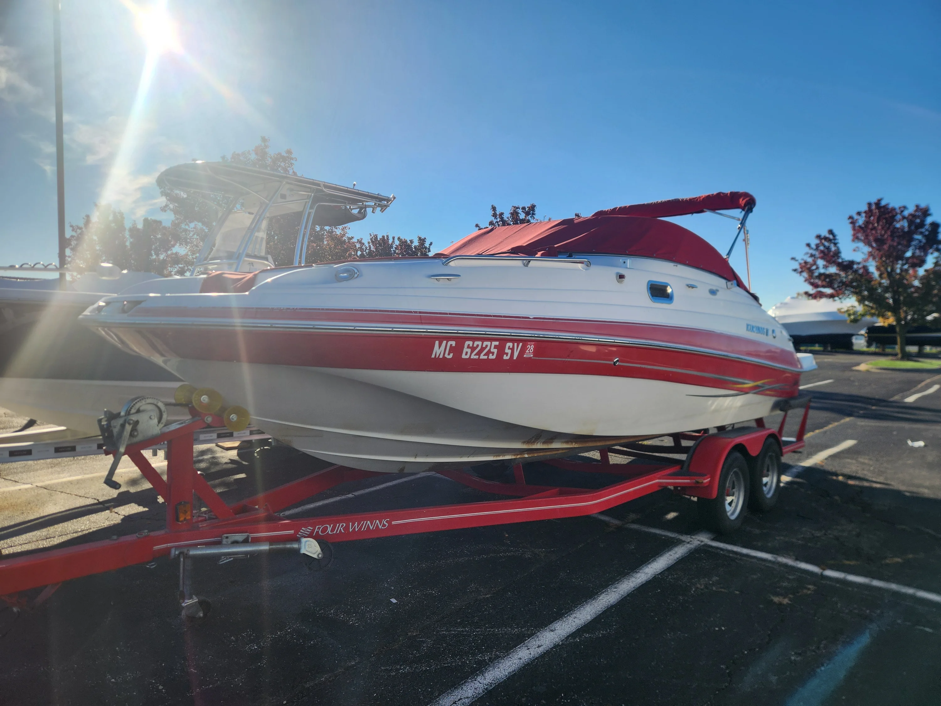 2005 Four Winns 214 FUNSHIP Image Thumbnail #2