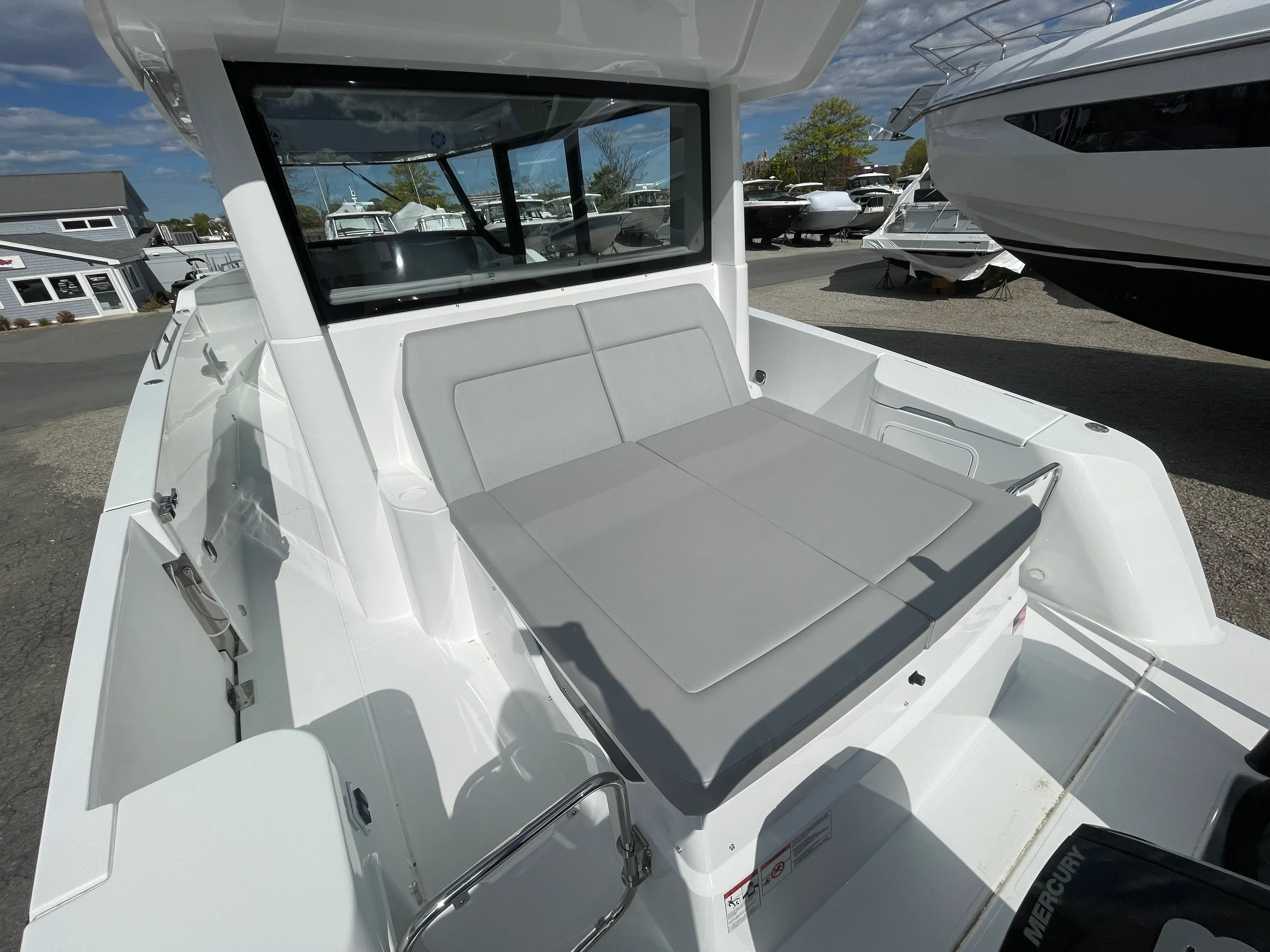 2026 Cruisers Yachts 38 VTR EC Image Thumbnail #1