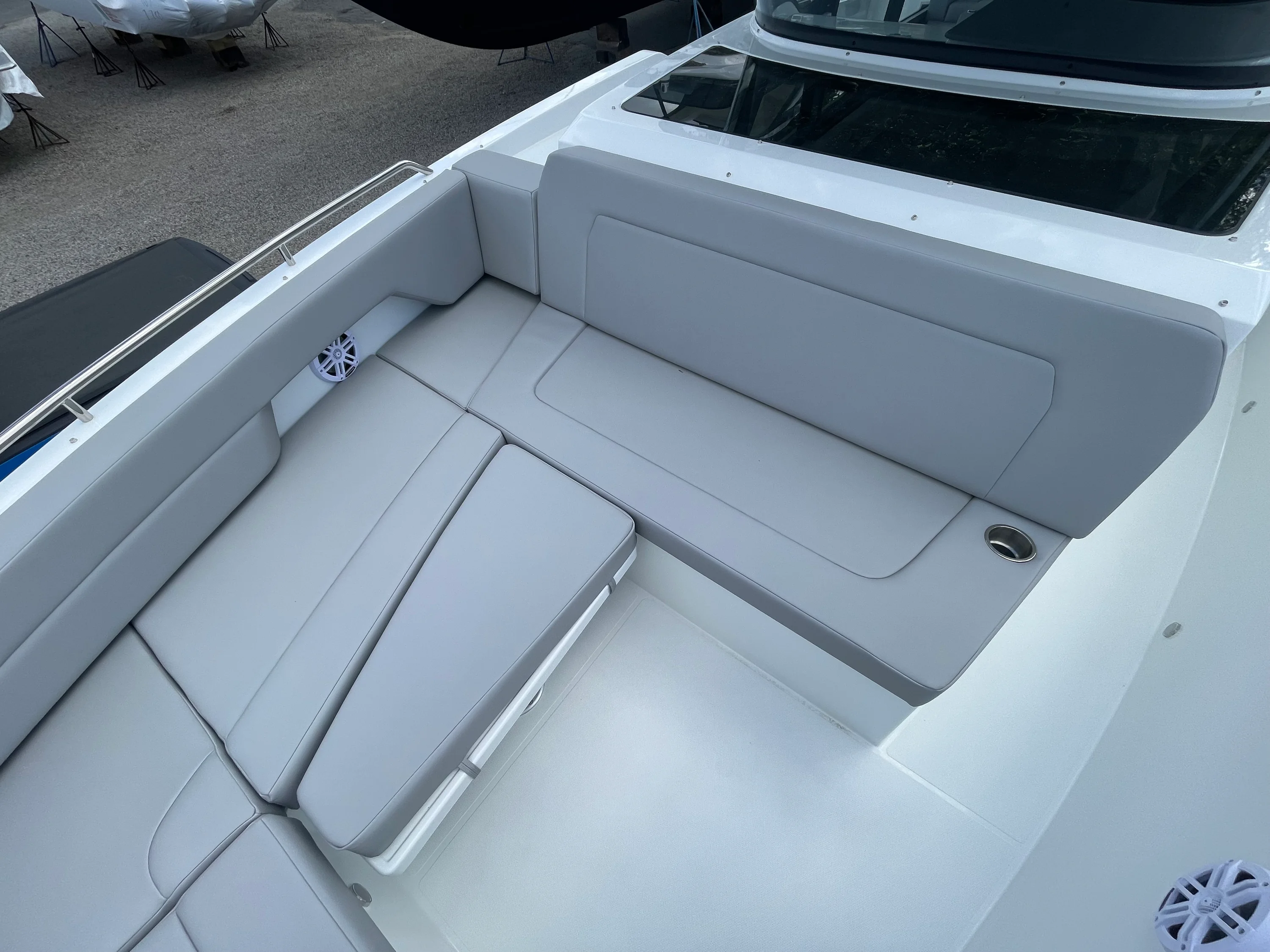 2026 Cruisers Yachts 38 VTR EC Image Thumbnail #21