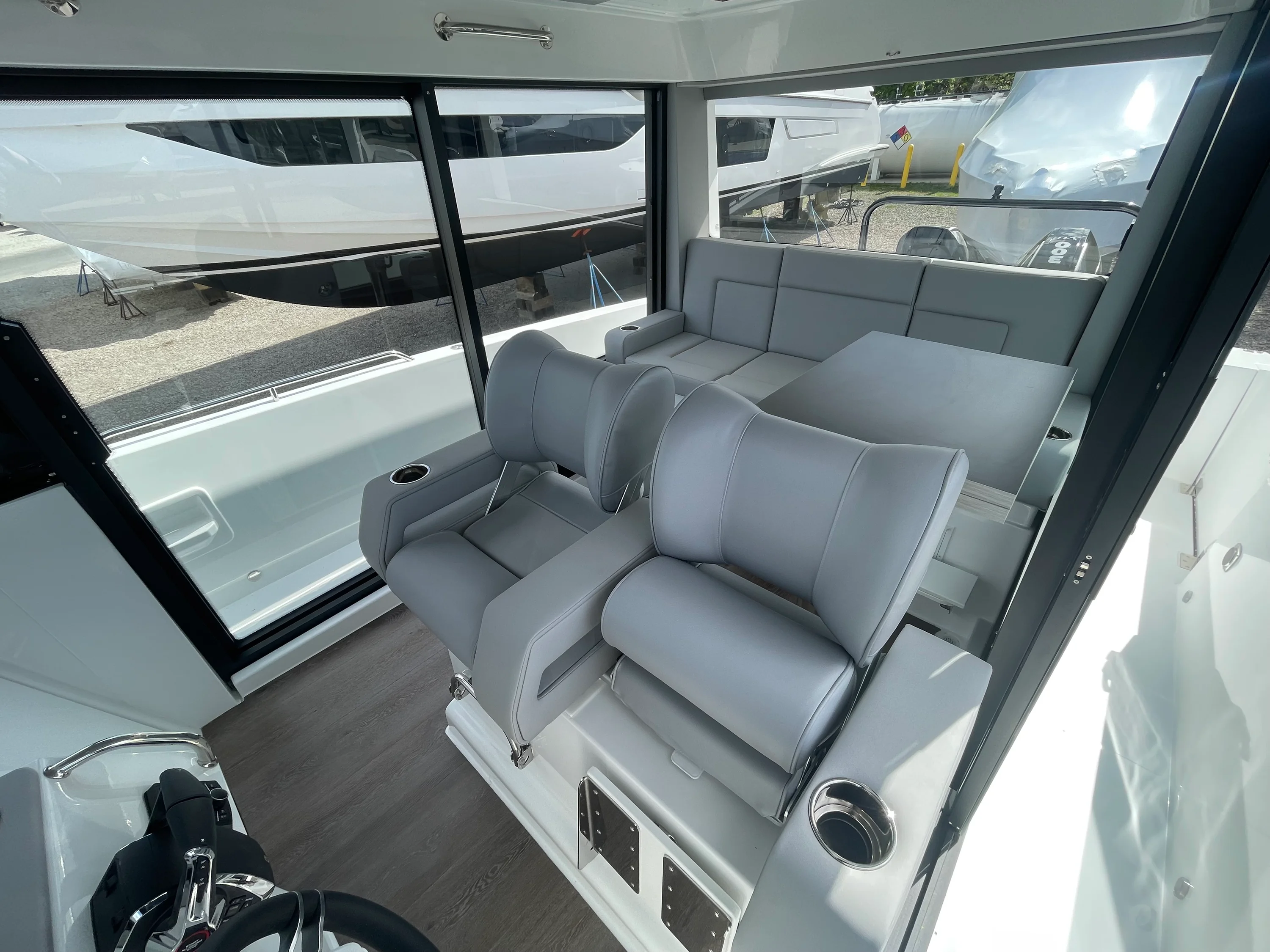 2026 Cruisers Yachts 38 VTR EC Image Thumbnail #5