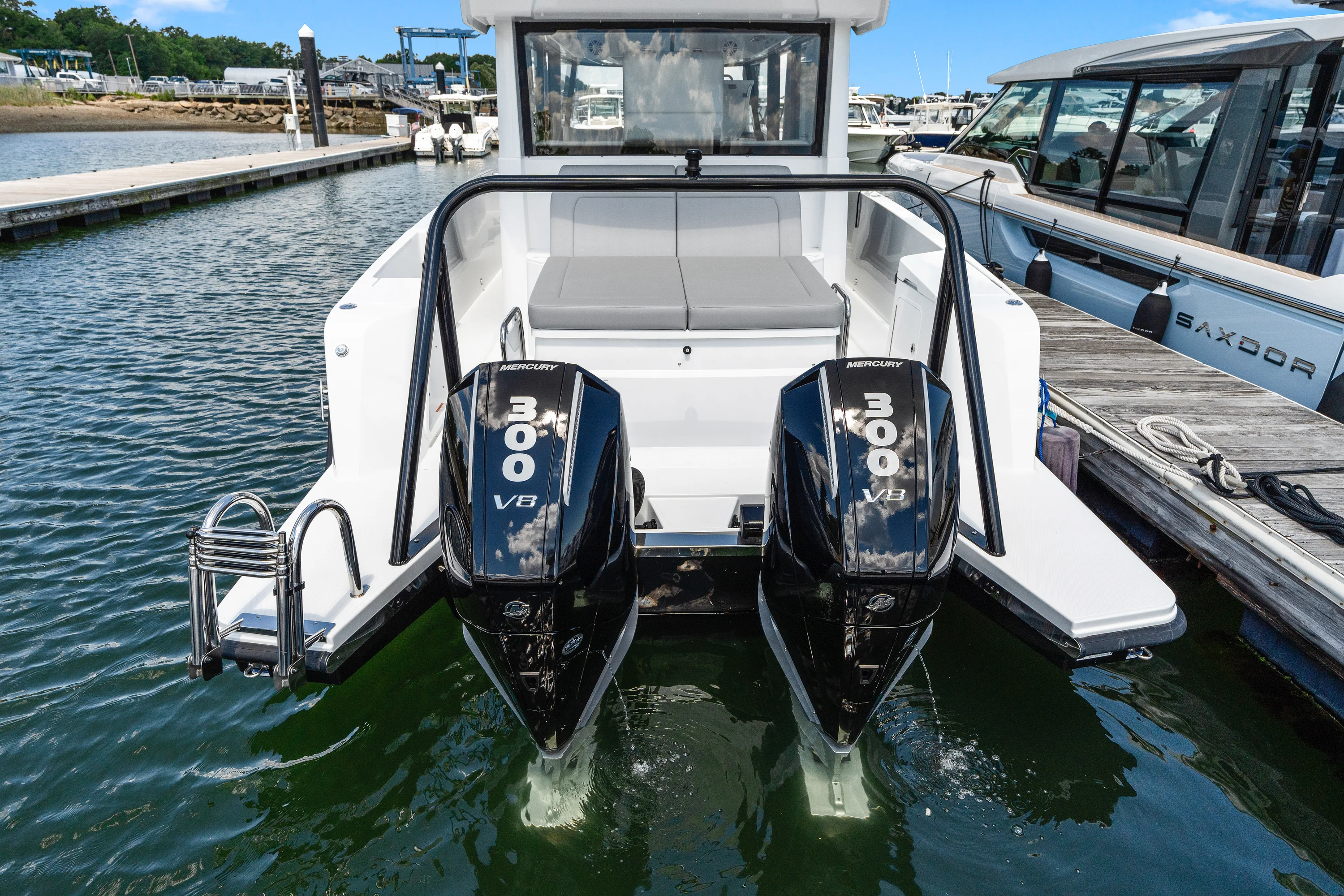 2026 Cruisers Yachts 38 VTR EC Image Thumbnail #7