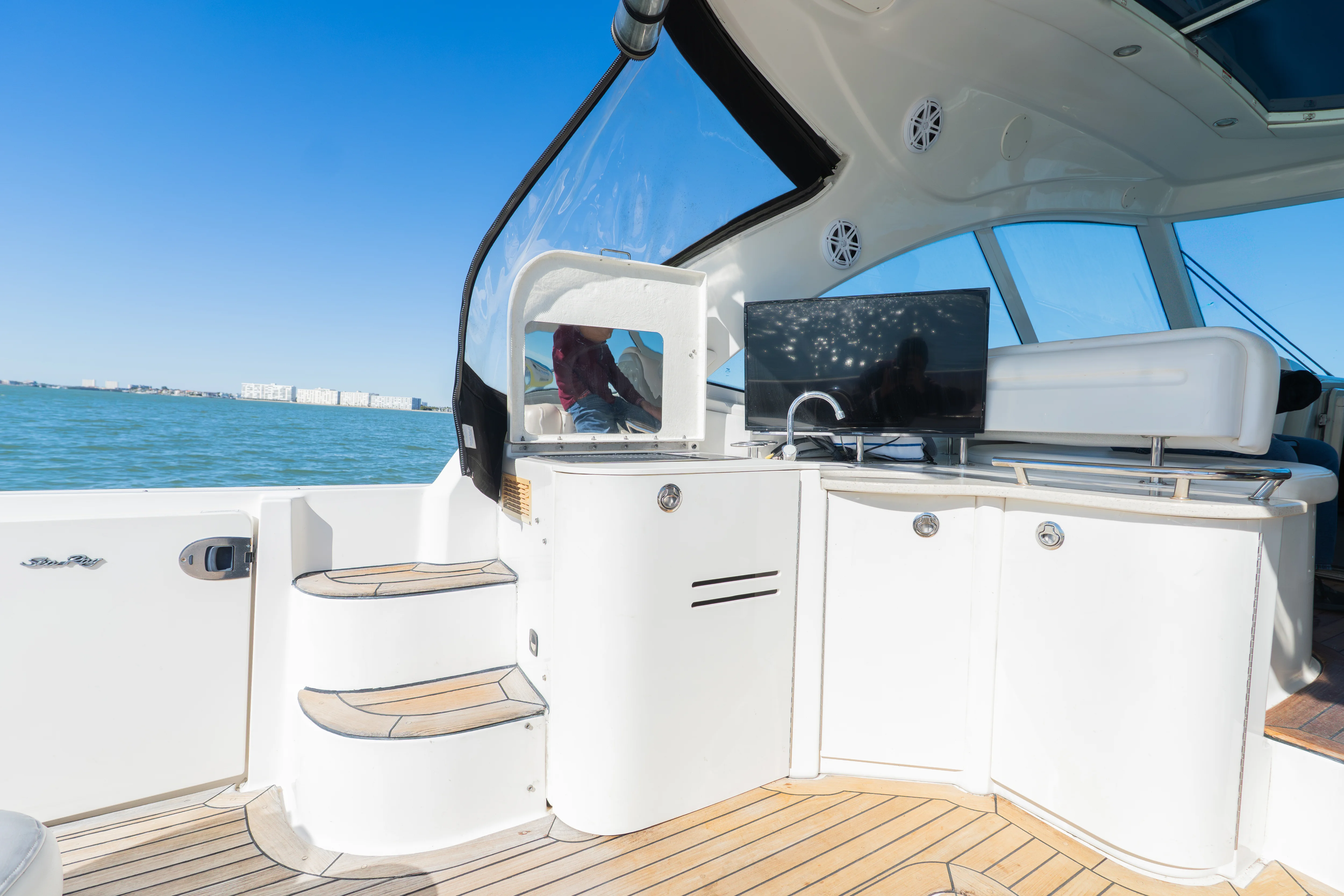 2010 Sea Ray 50 SUNDANCER Image Thumbnail #23