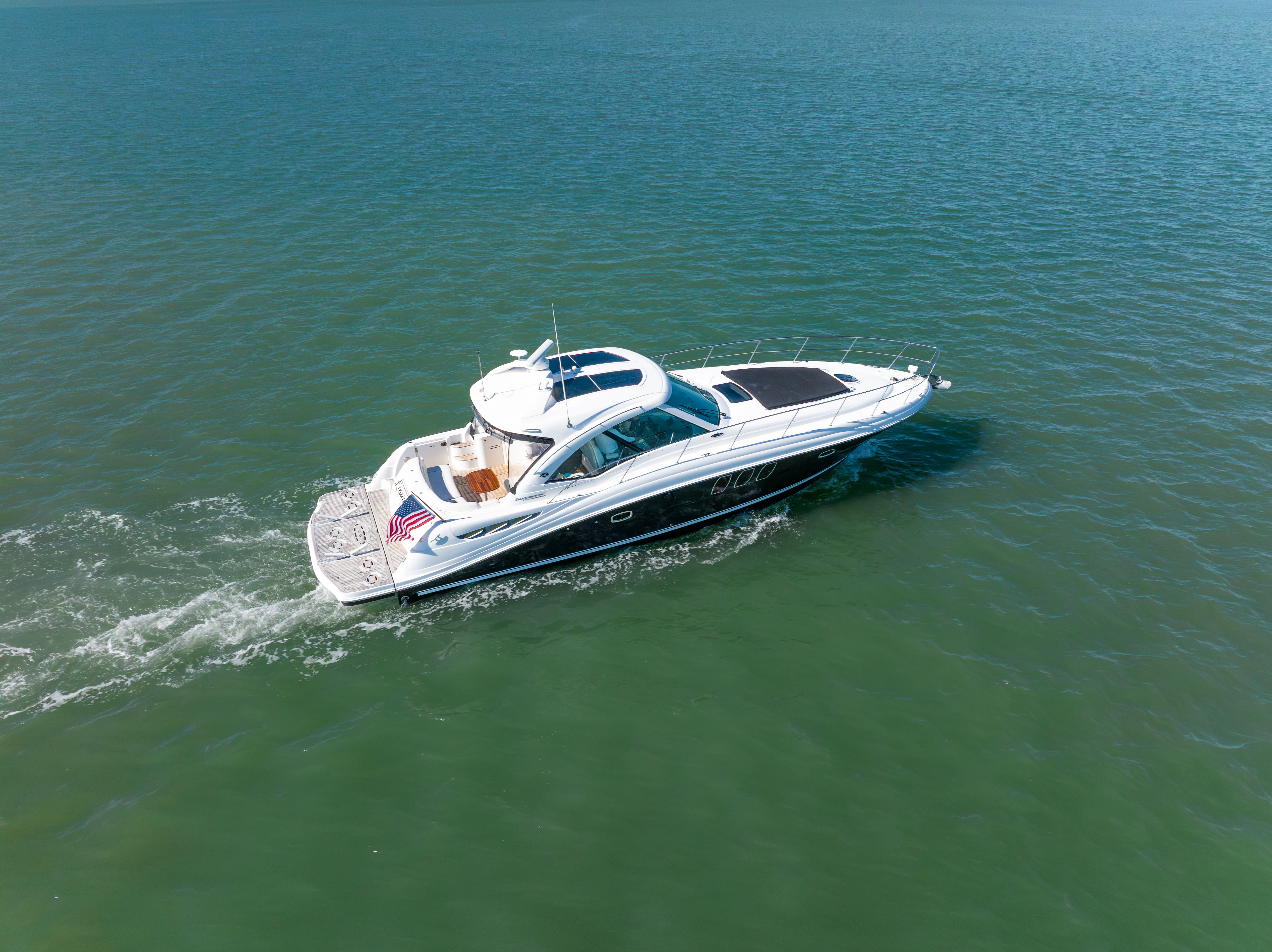 2010 Sea Ray 50 SUNDANCER Image Thumbnail #1
