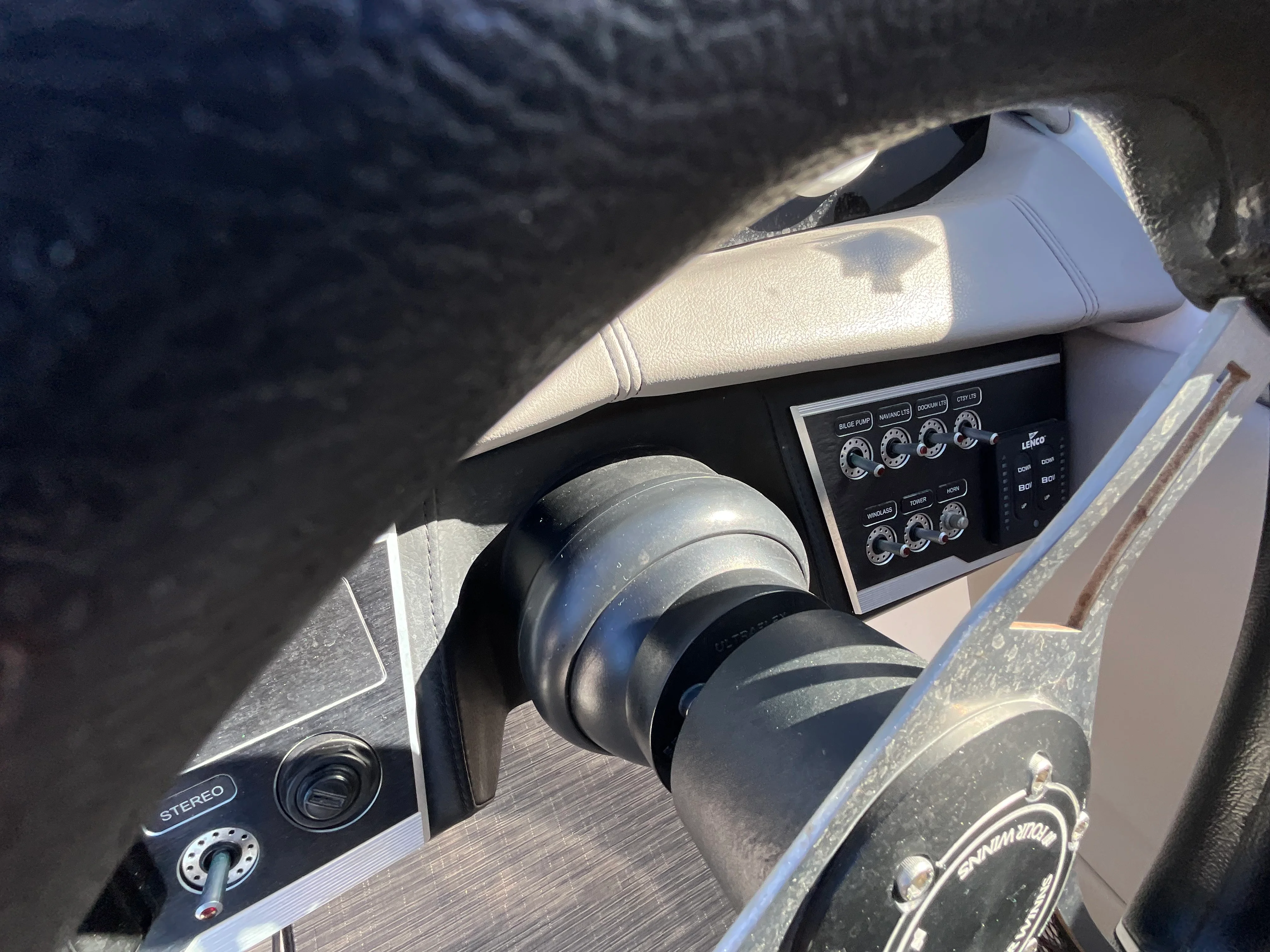 2023 Four Winns HD 8 Image Thumbnail #48