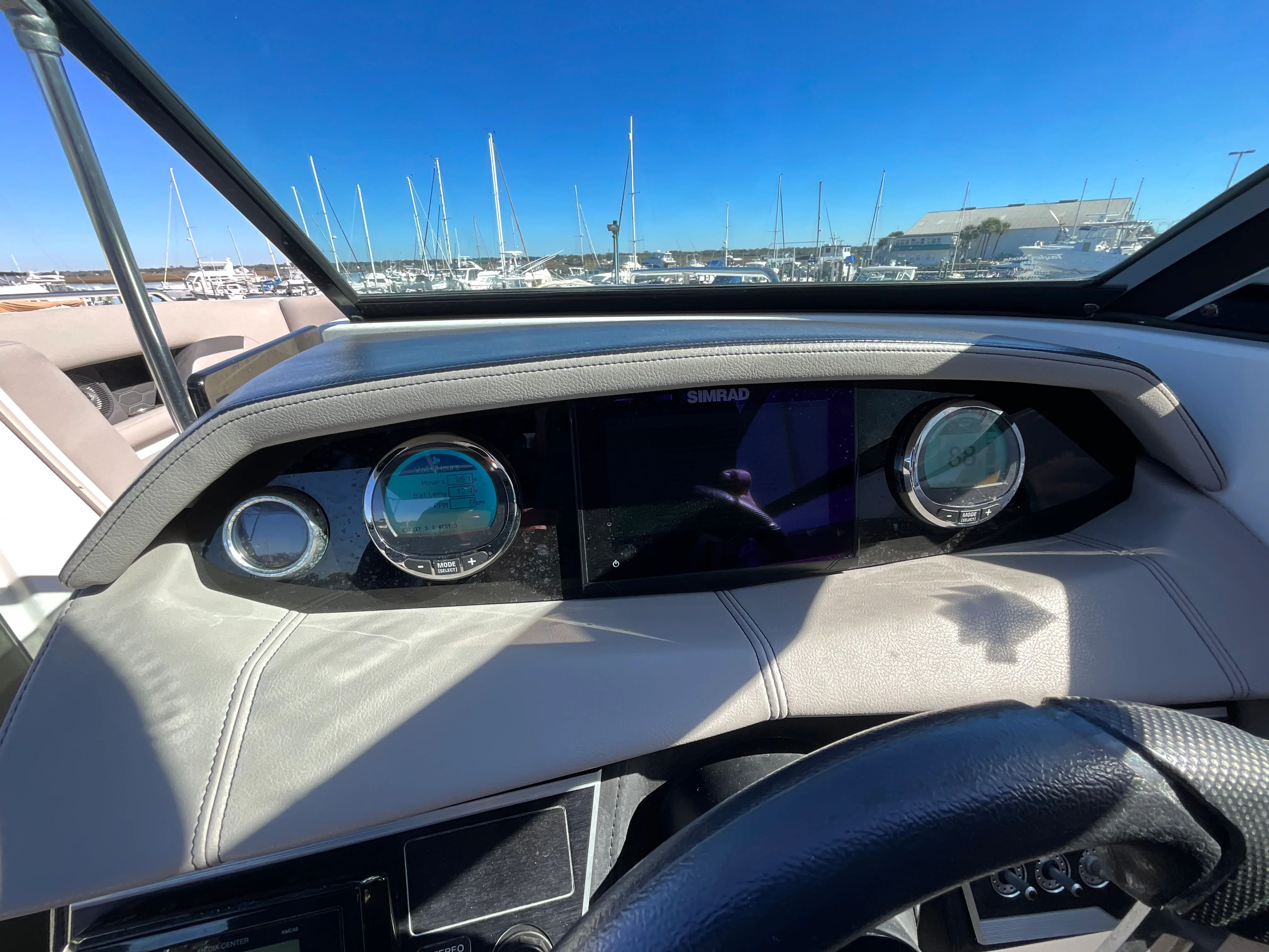 2023 Four Winns HD 8 Image Thumbnail #52