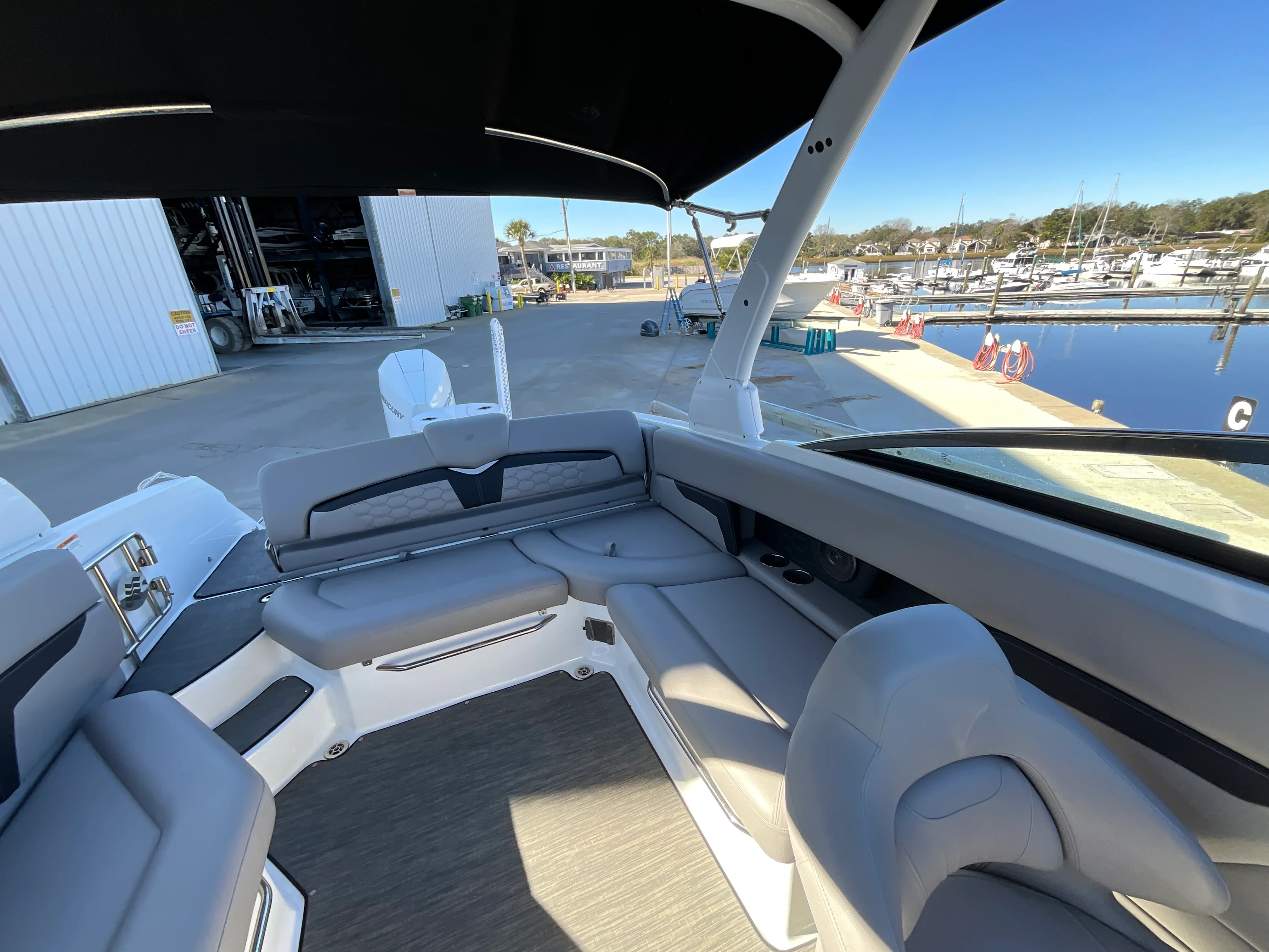 2023 Four Winns HD 8 Image Thumbnail #22