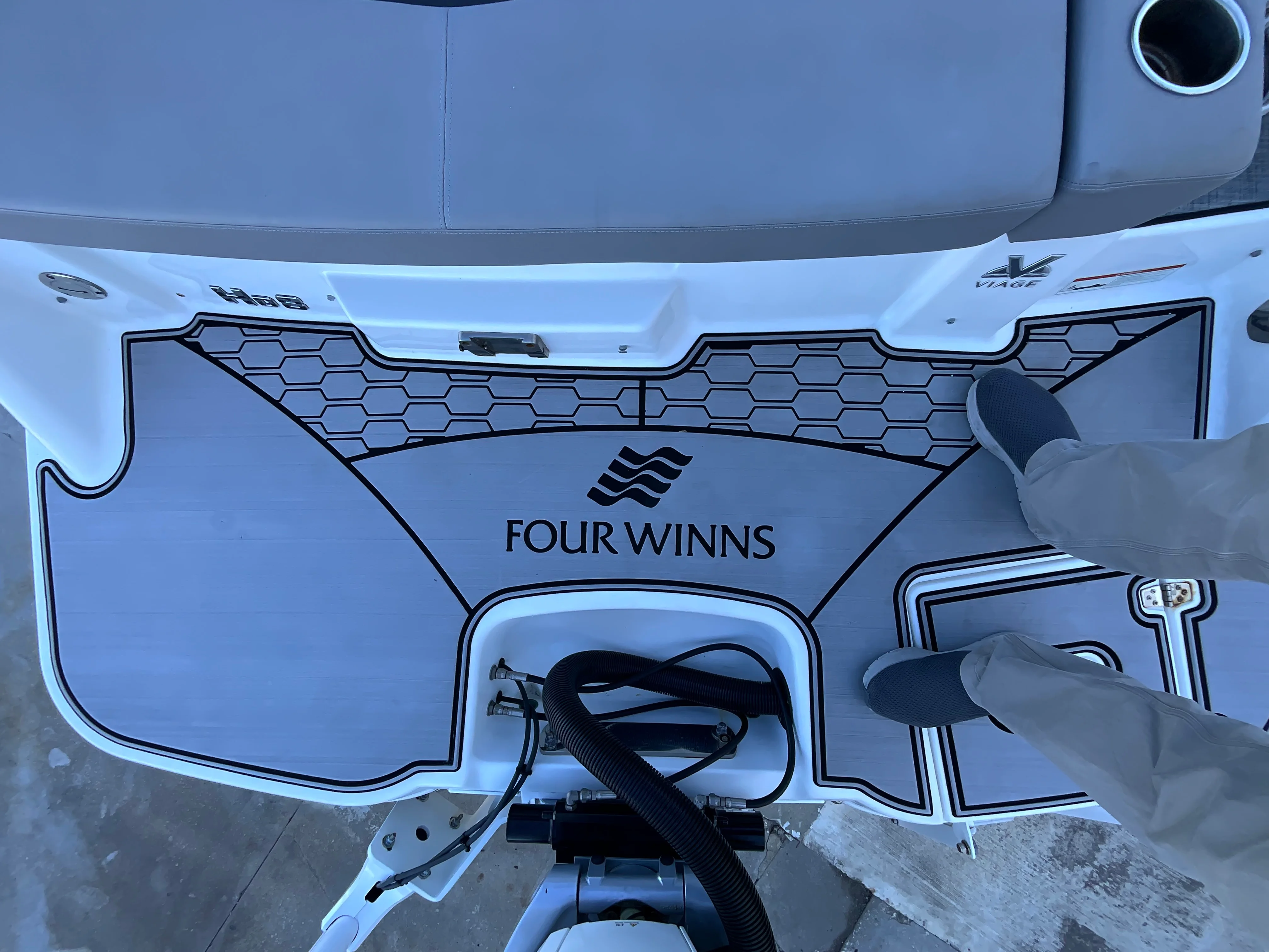 2023 Four Winns HD 8 Image Thumbnail #33