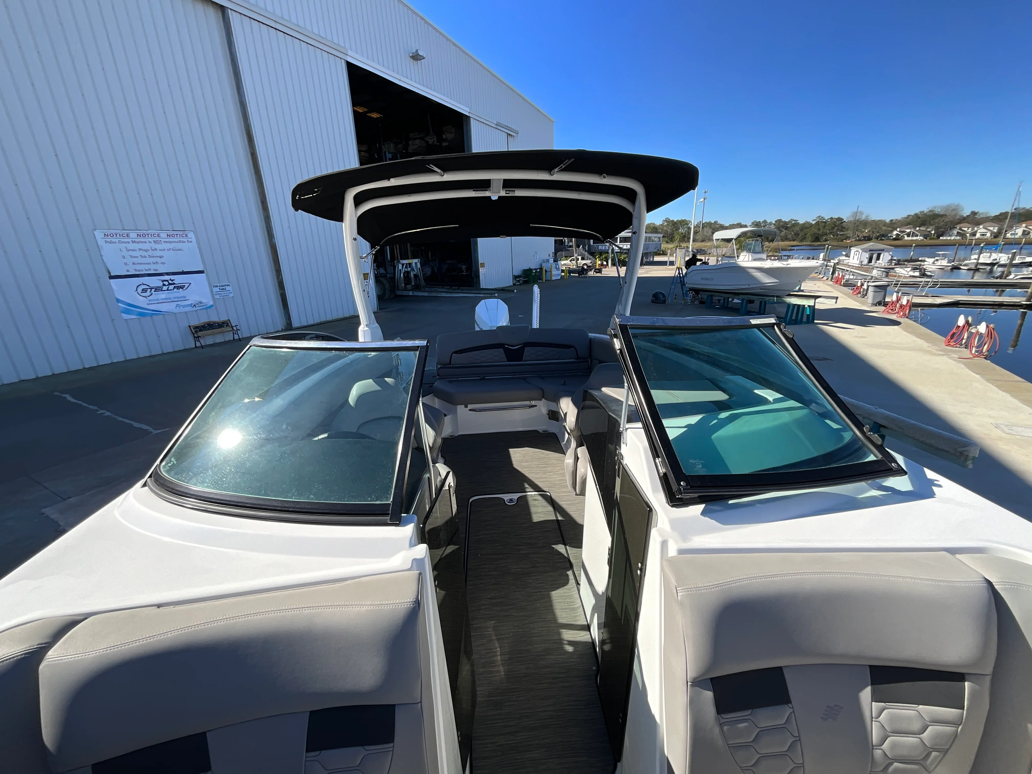 2023 Four Winns HD 8 Image Thumbnail #27