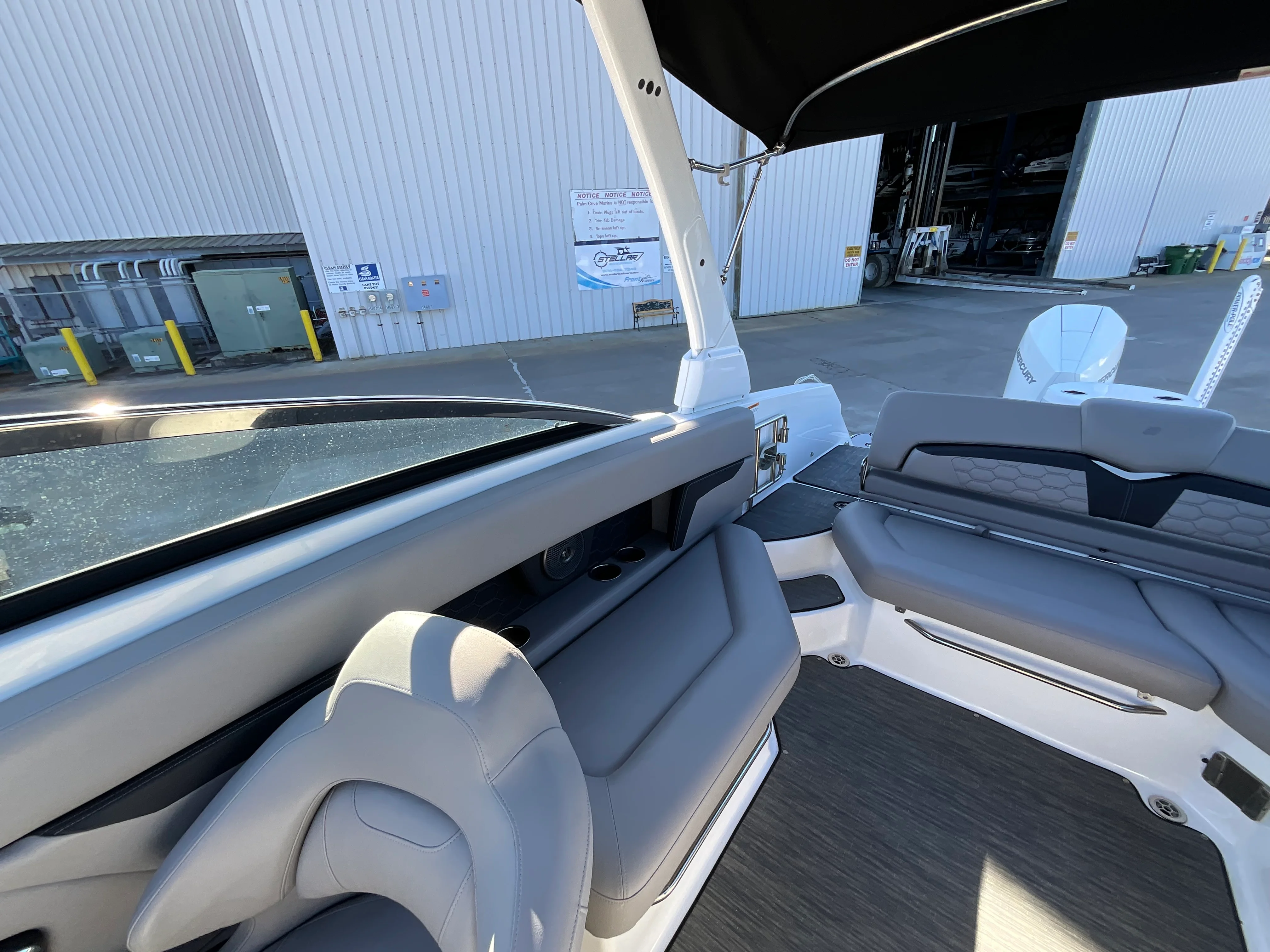 2023 Four Winns HD 8 Image Thumbnail #47