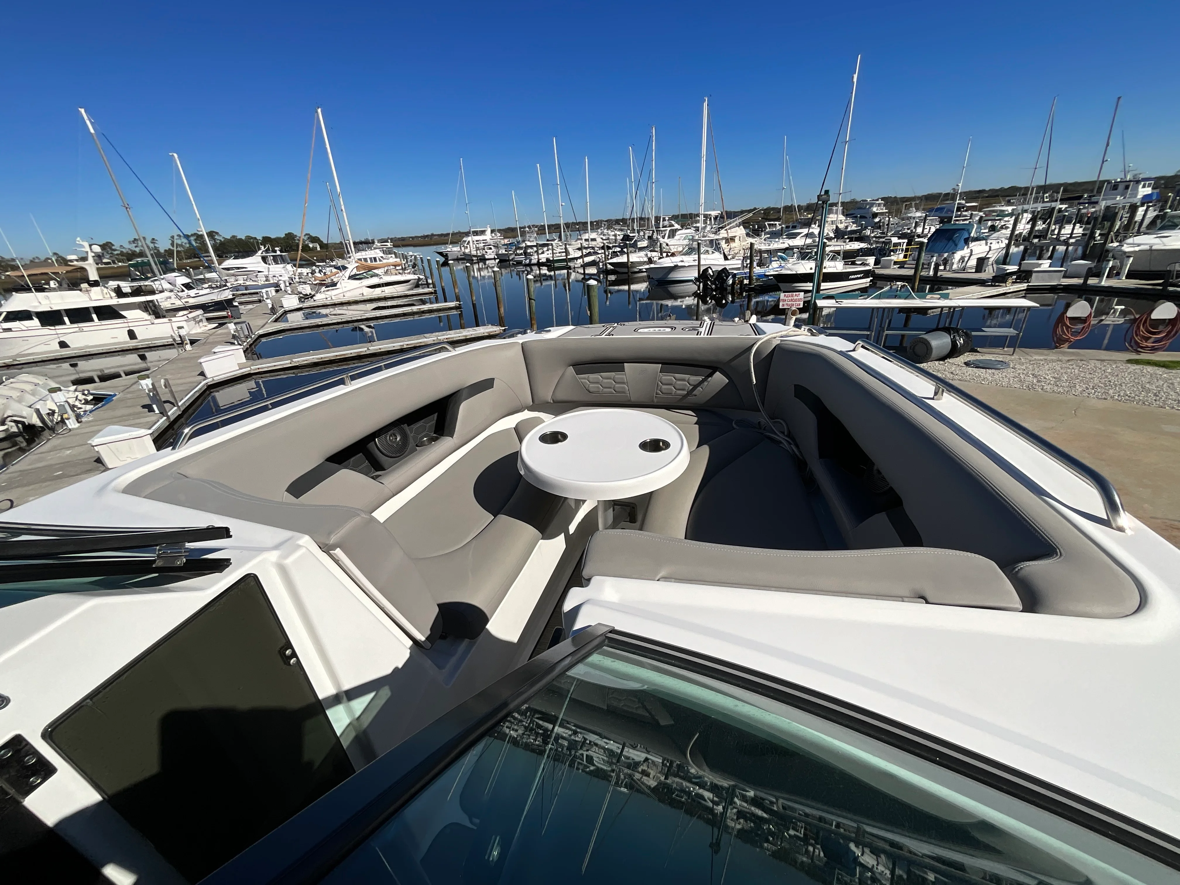 2023 Four Winns HD 8 Image Thumbnail #37