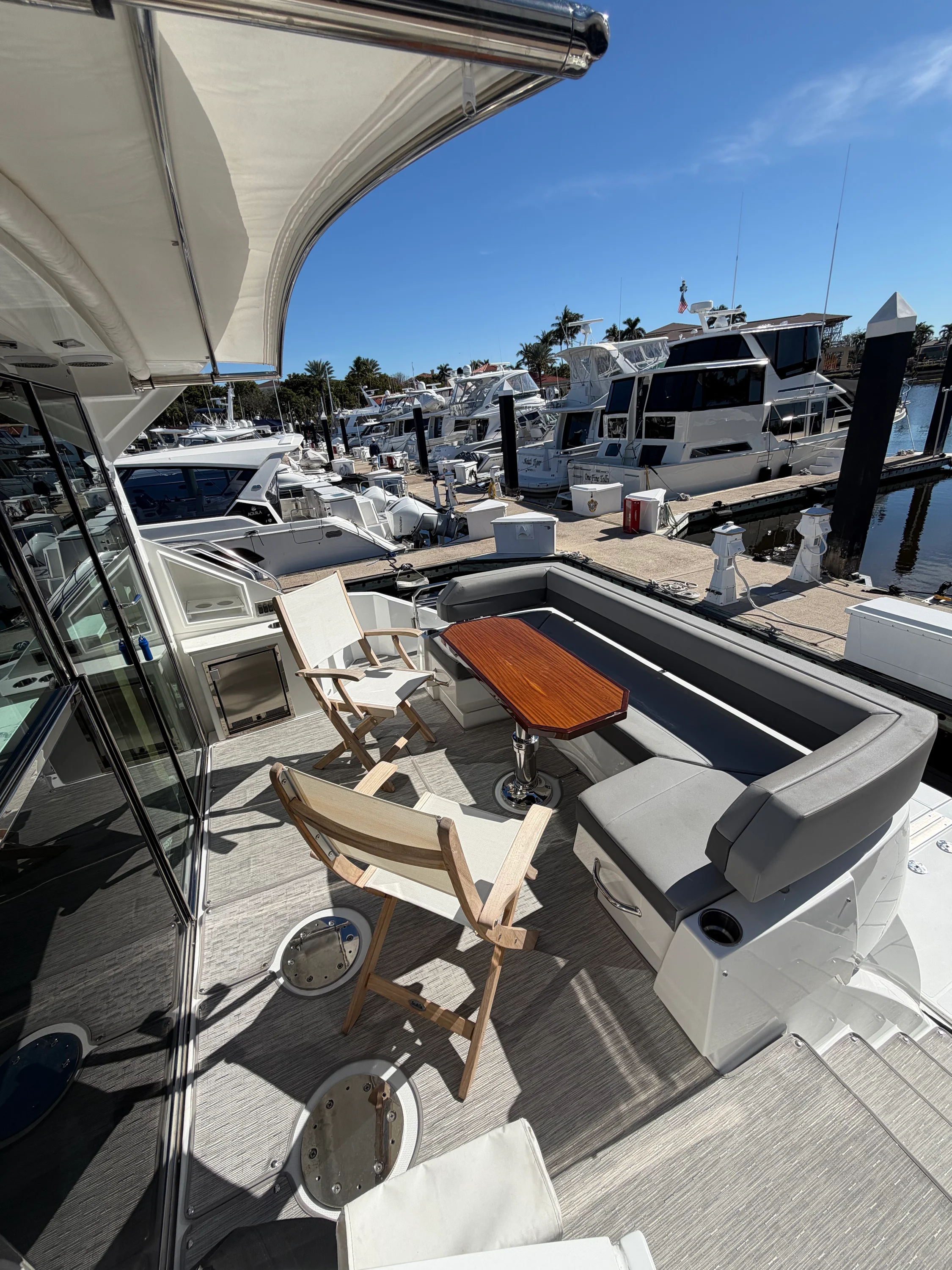 2020 Cruisers Yachts 50 CANTIUS Image Thumbnail #22