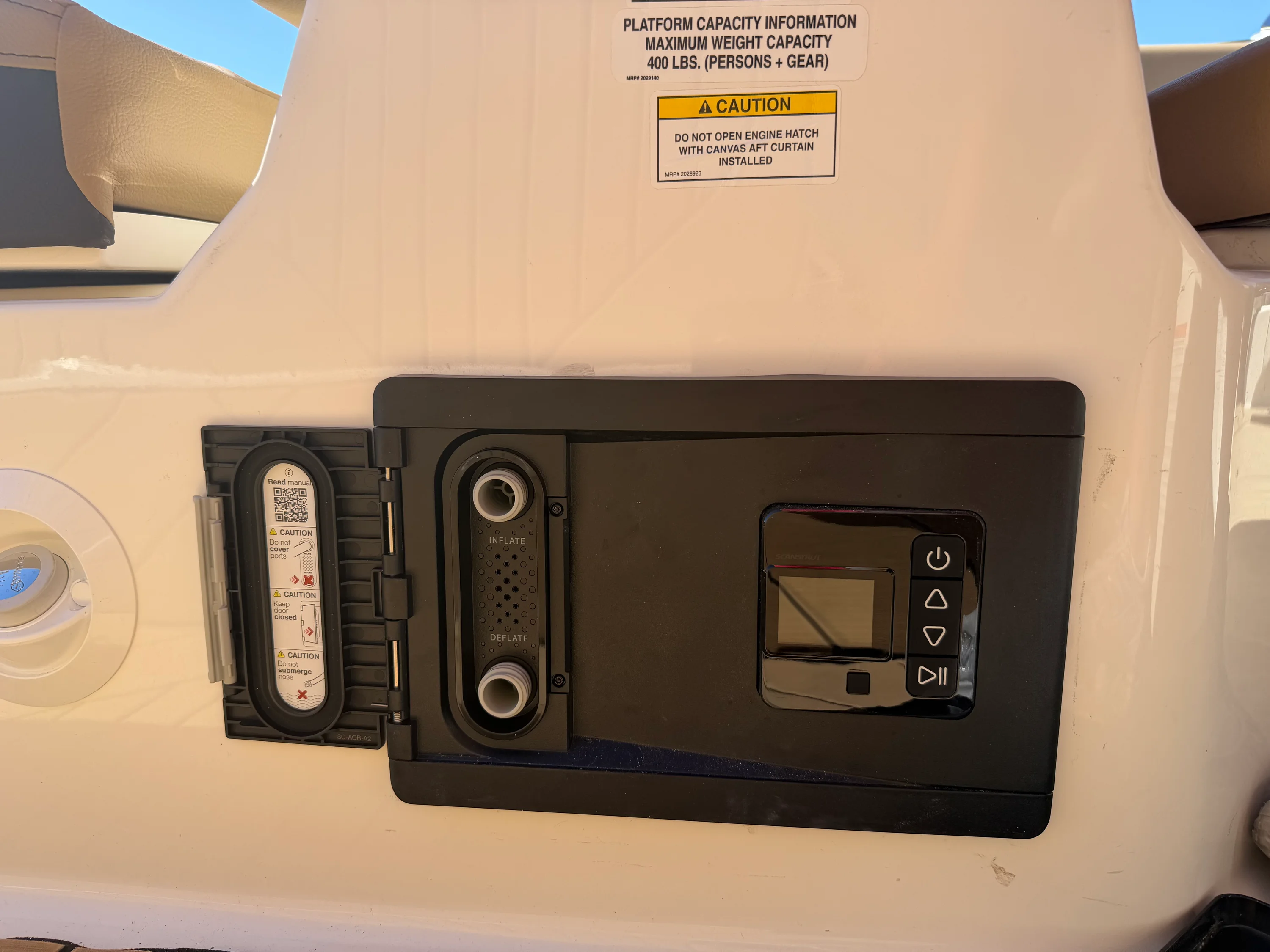 2026 Sea Ray SLX 360 OUTBOARD Image Thumbnail #25