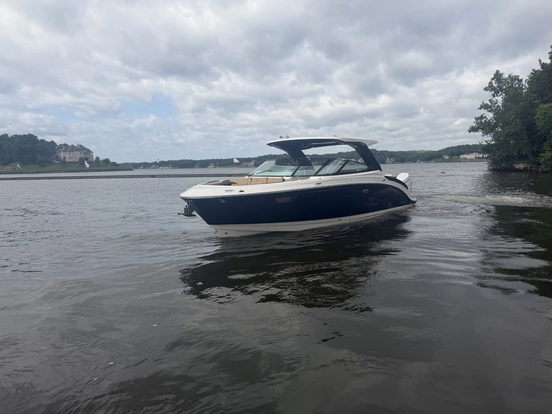 2026 Sea Ray SLX 360 OUTBOARD Image Thumbnail #1