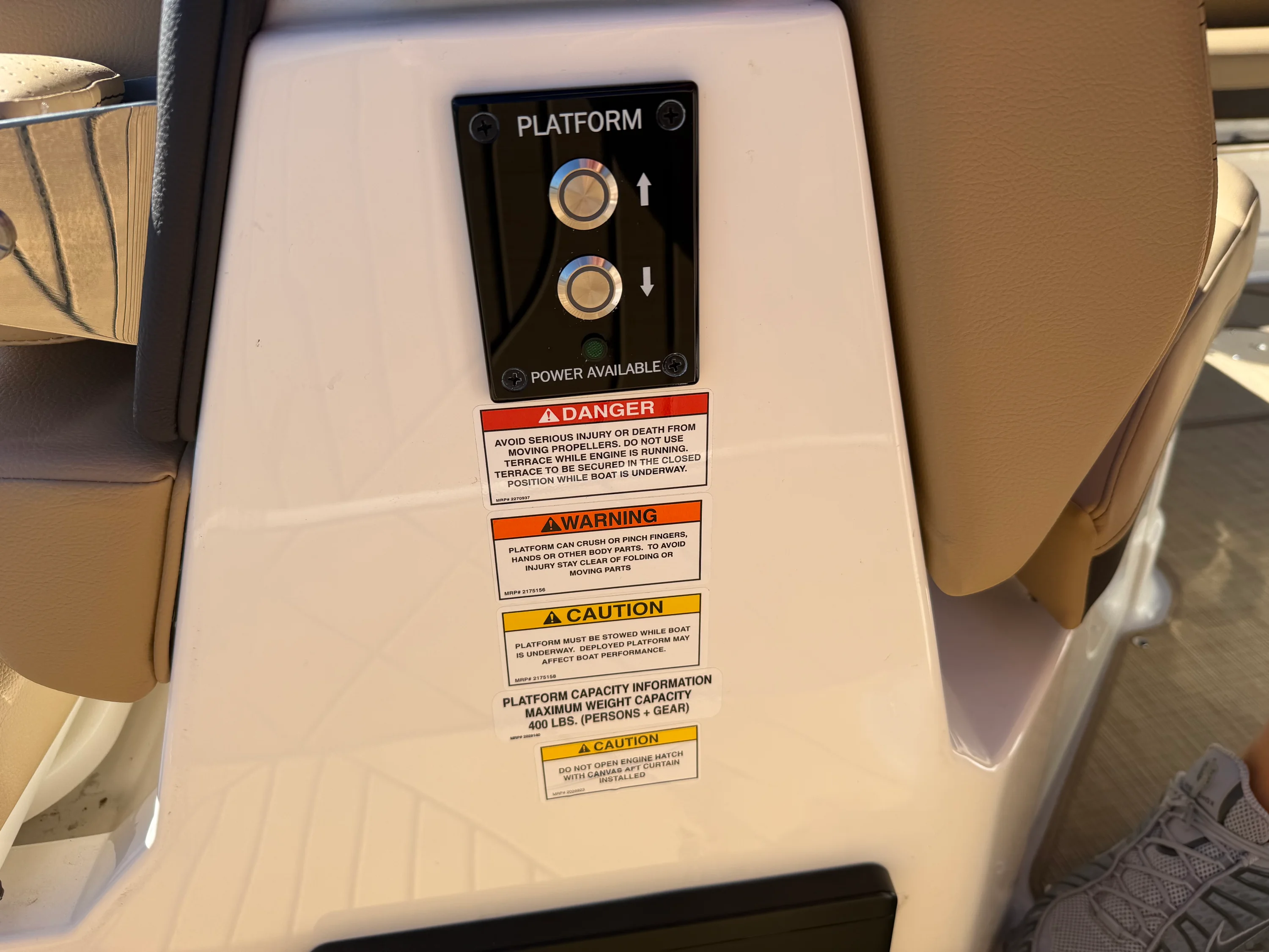 2026 Sea Ray SLX 360 OUTBOARD Image Thumbnail #24