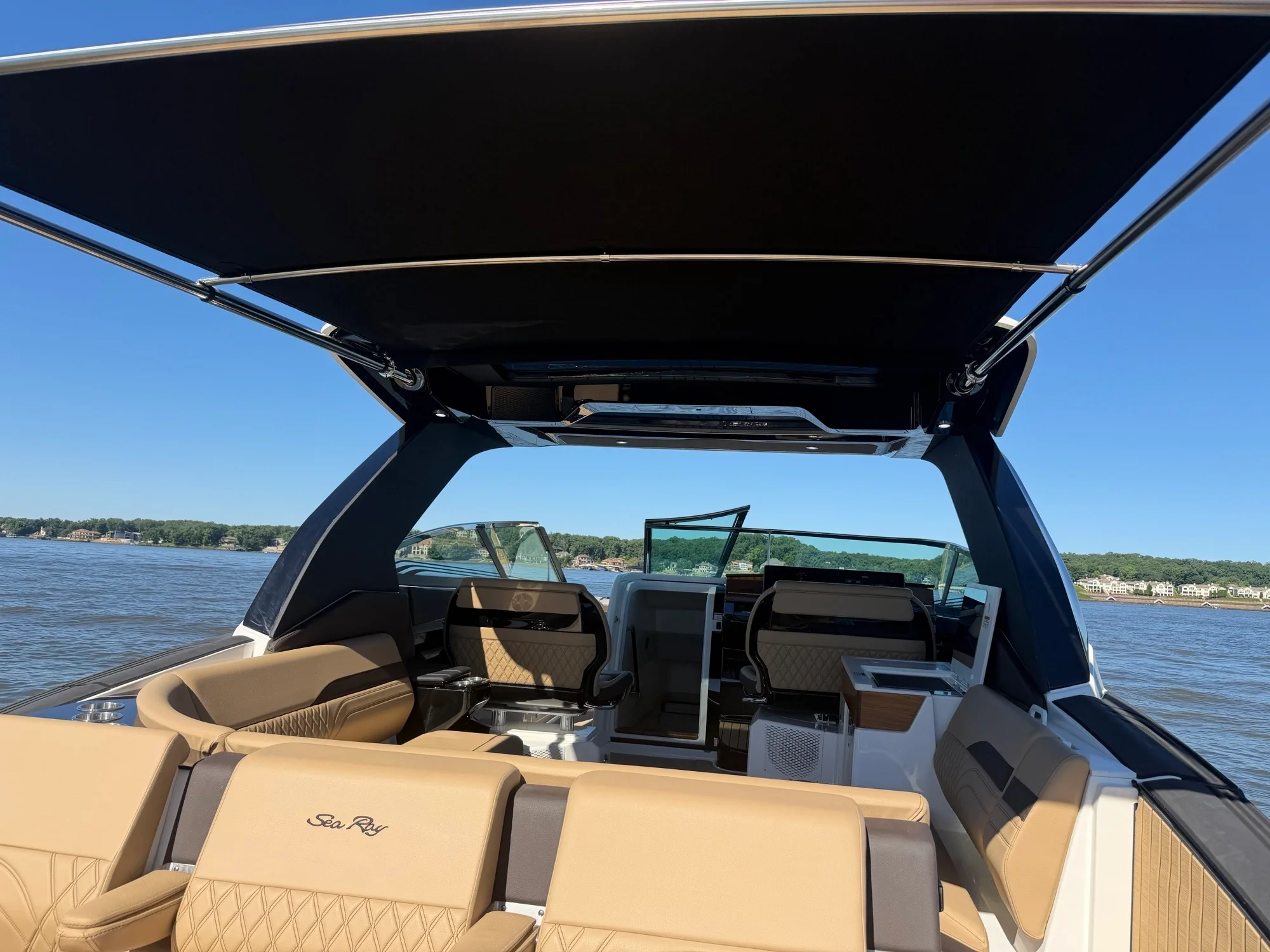 2026 Sea Ray SLX 360 OUTBOARD Image Thumbnail #27
