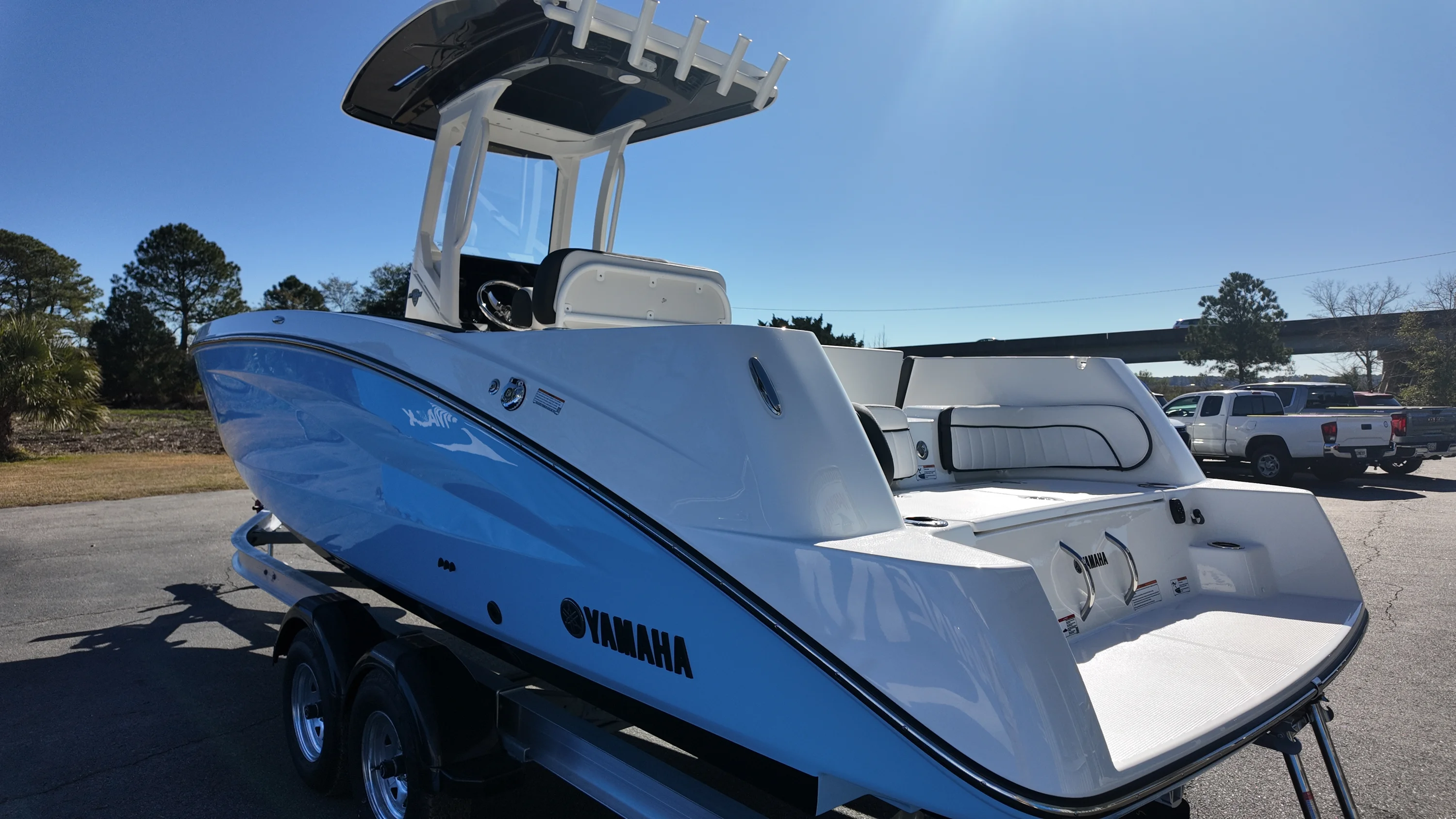 2026 Yamaha 255 FSH Sport E Image Thumbnail #4